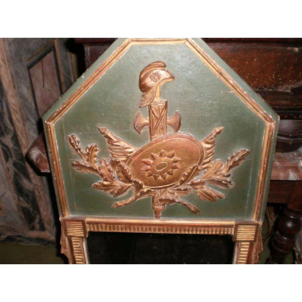 18th Century French Louis XVI Painted and Giltwood Armorial Trumeau Mirror - 2