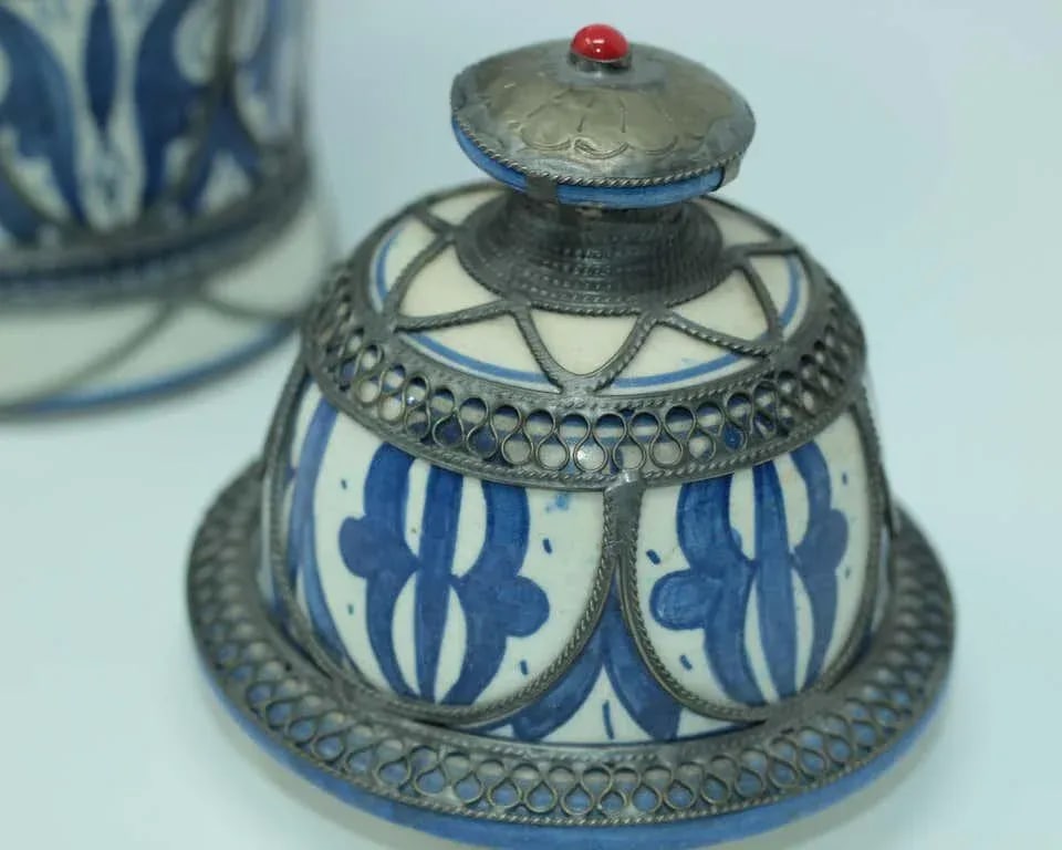 Moroccan Ceramic Vase from Fez Blue and White with Silver Filigree - 7