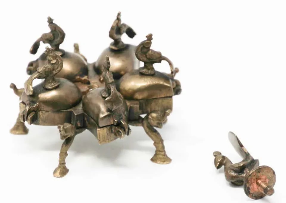 Antique Hindu Brass Box With Peacocks and Elephants - 8
