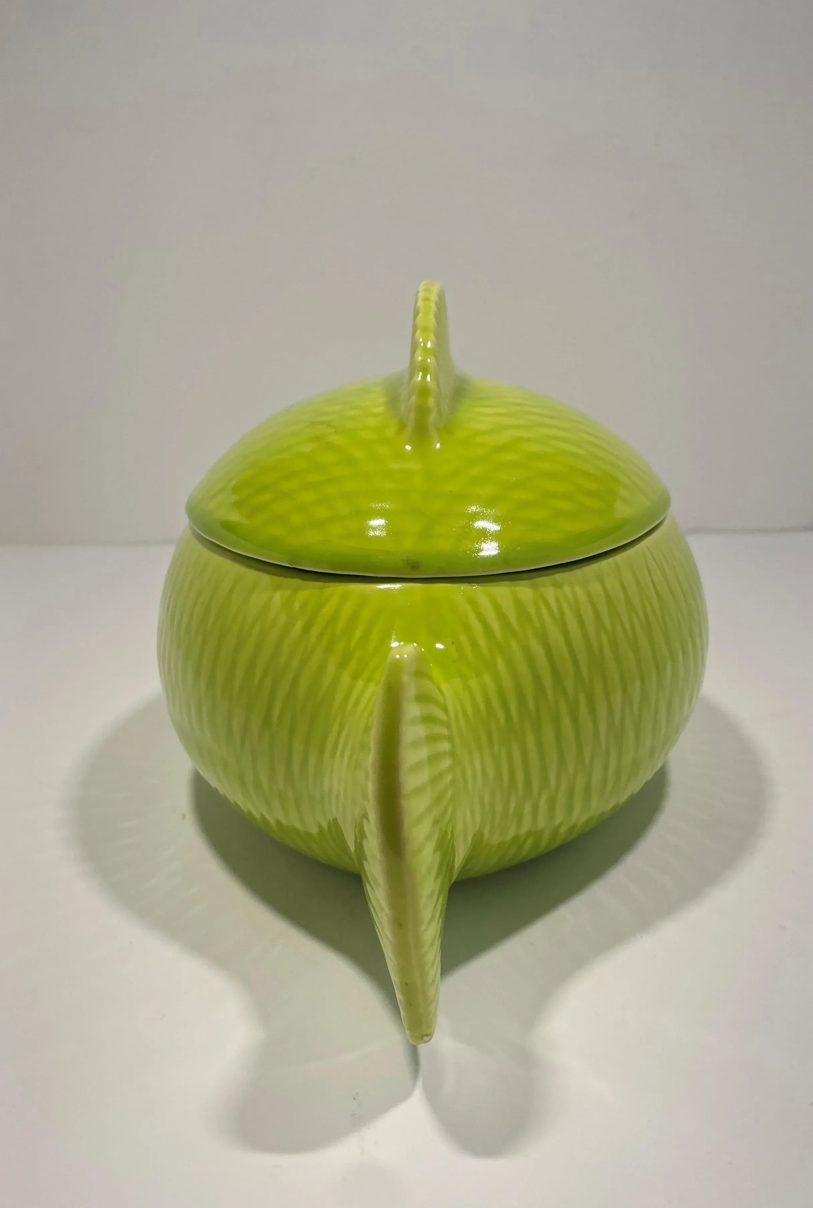 Vintage 1970s French Soup Tureen by Mottahedeh - 8
