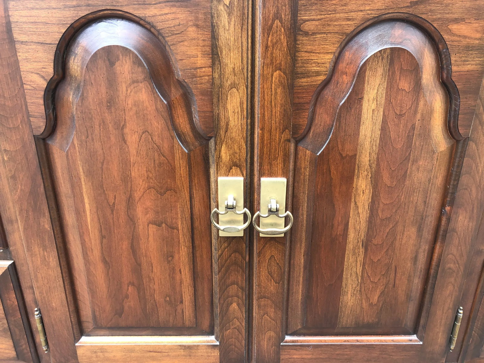 1970s Solid Cherry Pennsylvania House Long Dresser - 8
