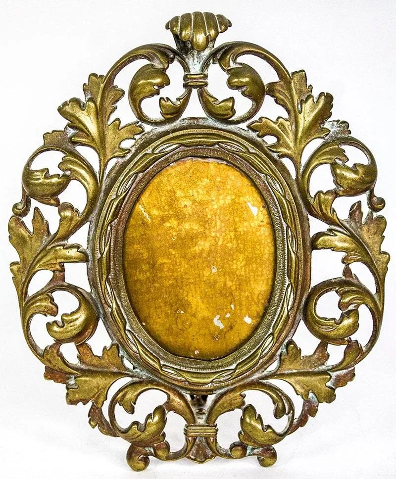 19th Century English Gilt Bronze Rococo Frame - 6