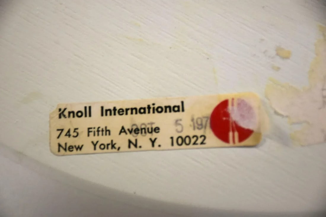 1960s Eero Saarinen White Tulip Table for Knoll - 6