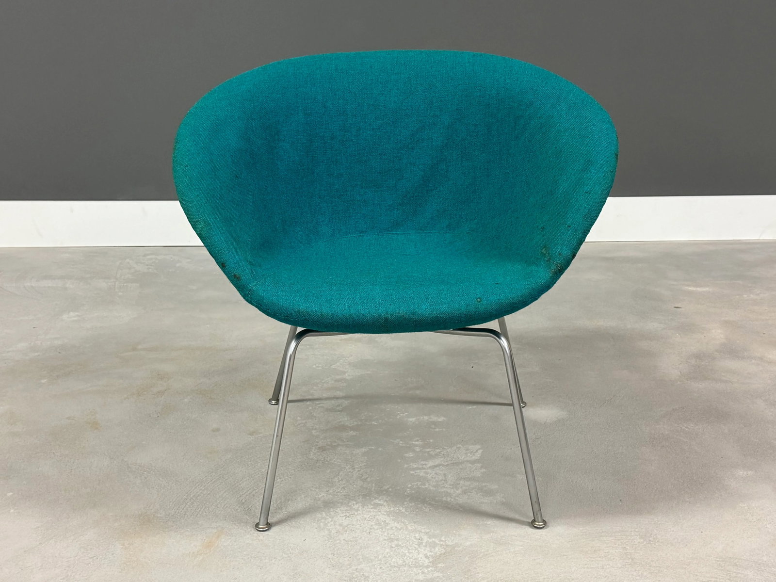 1960s Arne Jacobsen Pot Chair for Fritz Hansen - 2