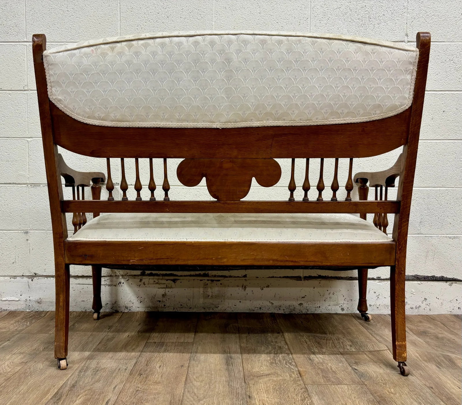 Antique Carved Spindle Back Carved Upholstered Settee - 10