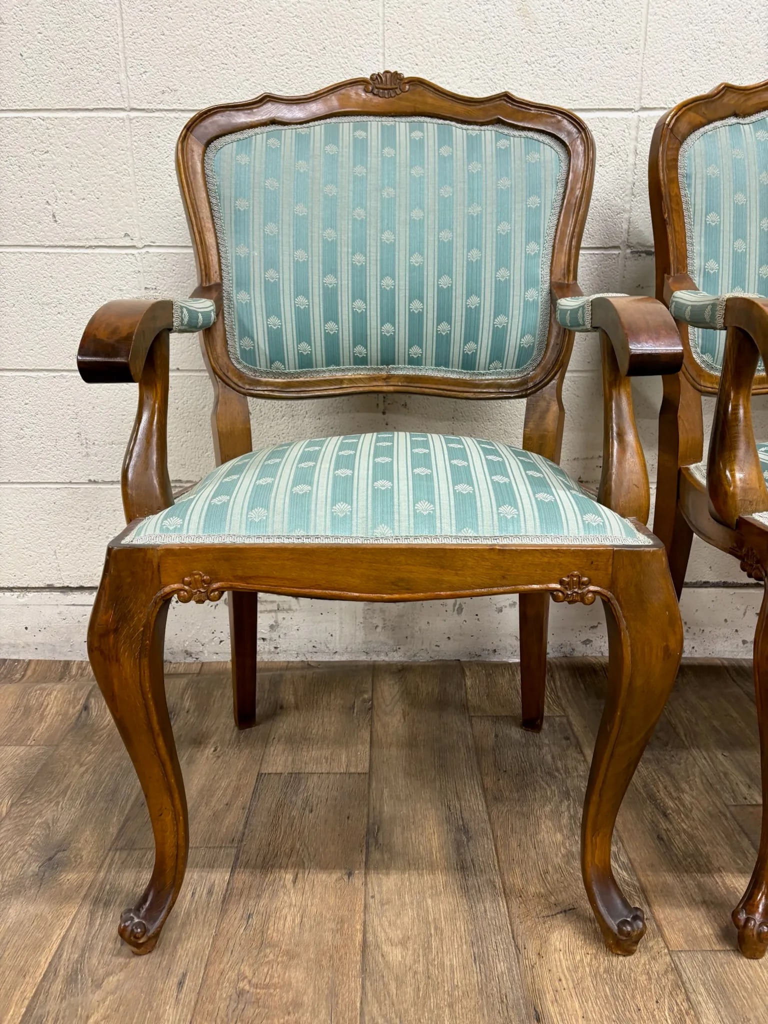 Vintage French Louis XV Style Carved Bergere Armchairs - Pair - 3