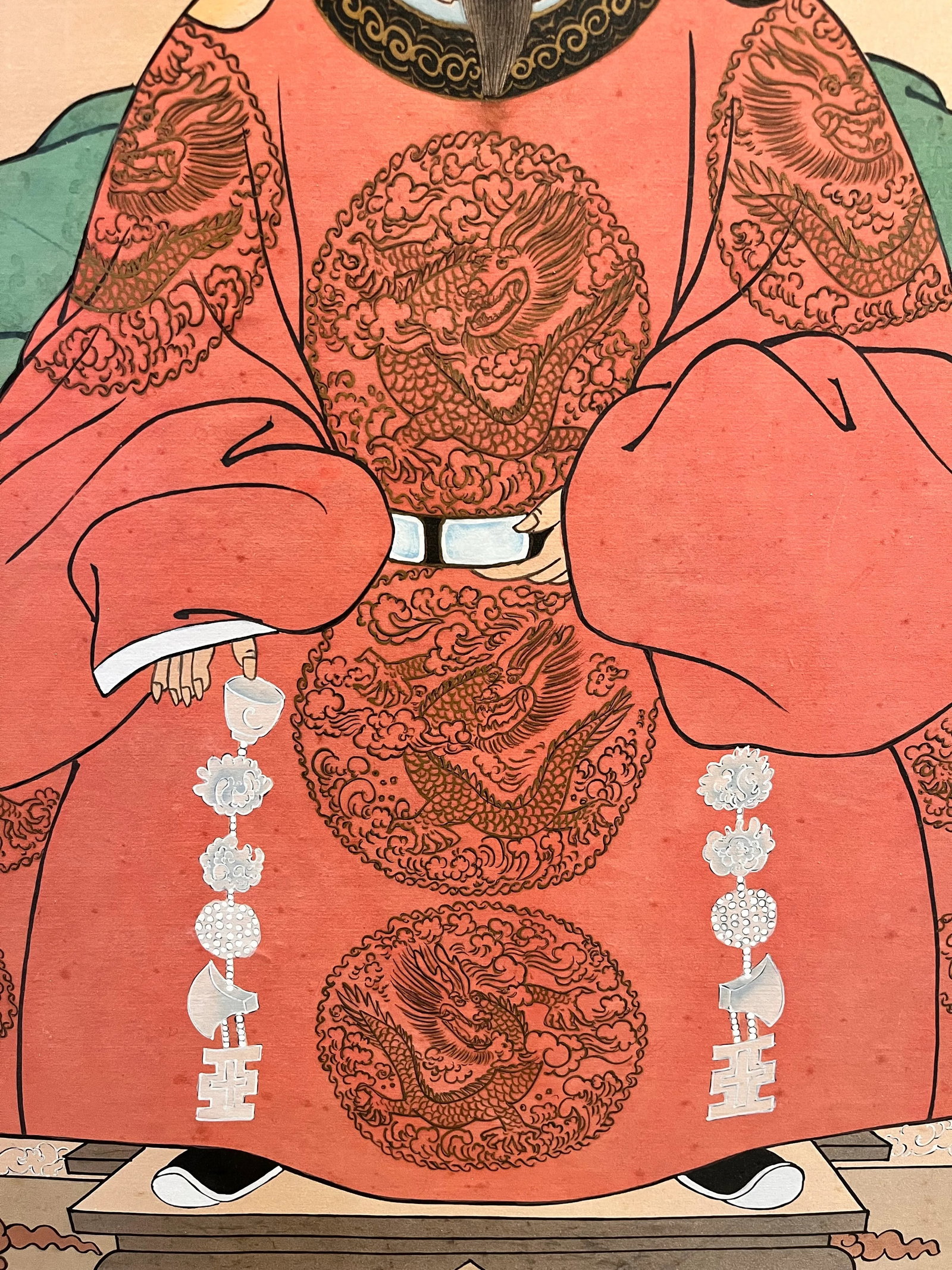 Early 20th Century Antique Large Scale Chinese Ancestor Portraits Painted on Silk - A Pair - 6