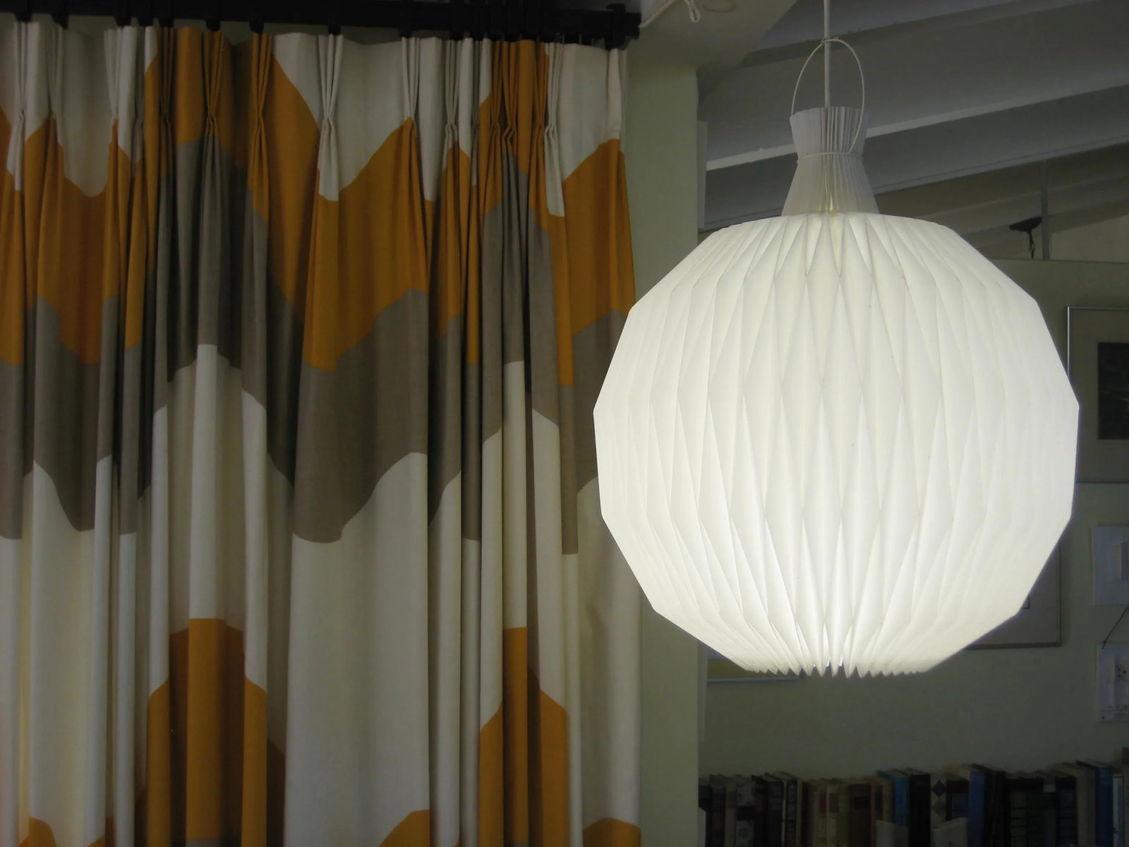 Mid-Century Modern Round Origami Plastic /Paper Chandelier - 7