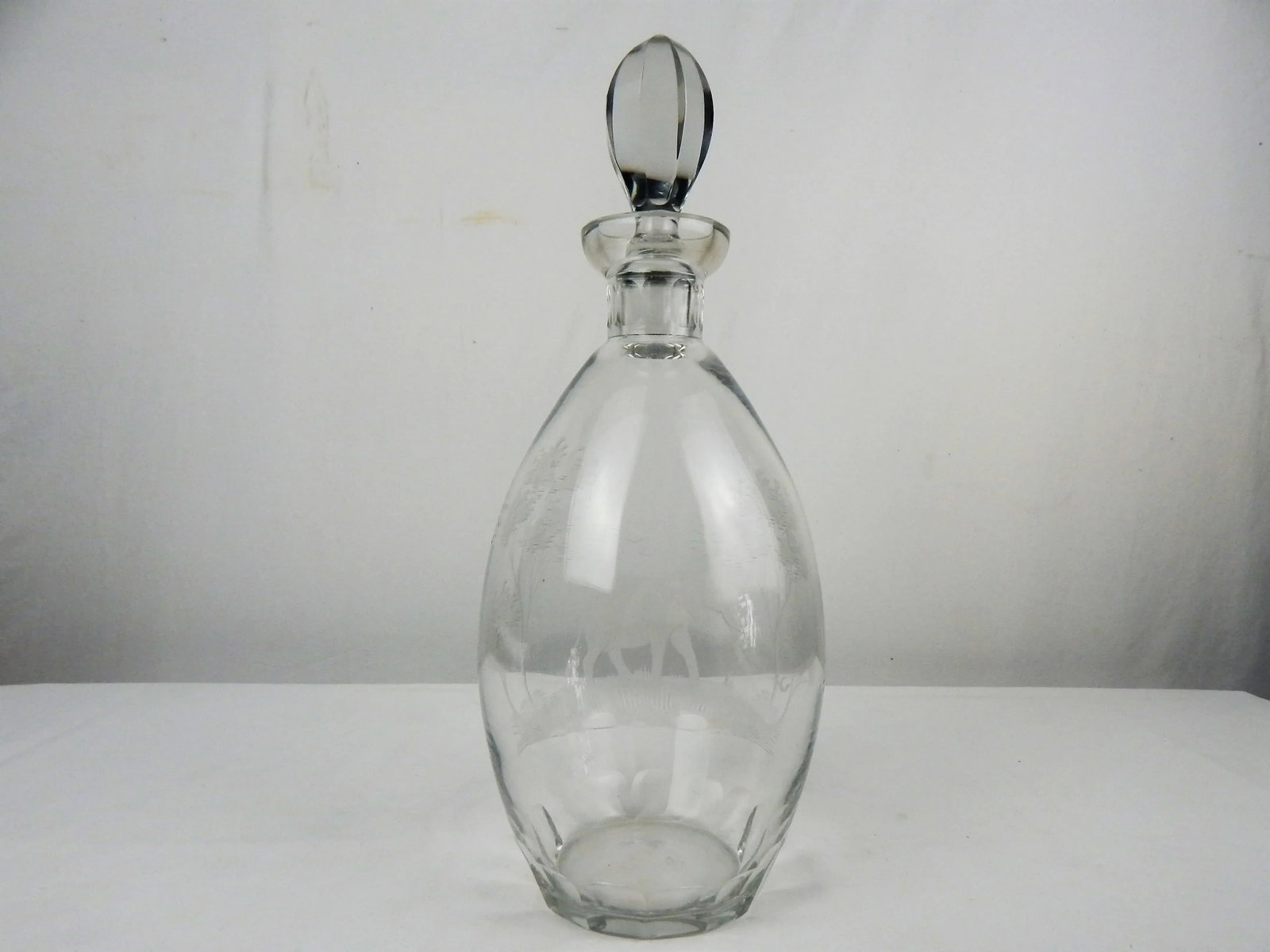 1960s Queen Lace Elephant Decanter - 7