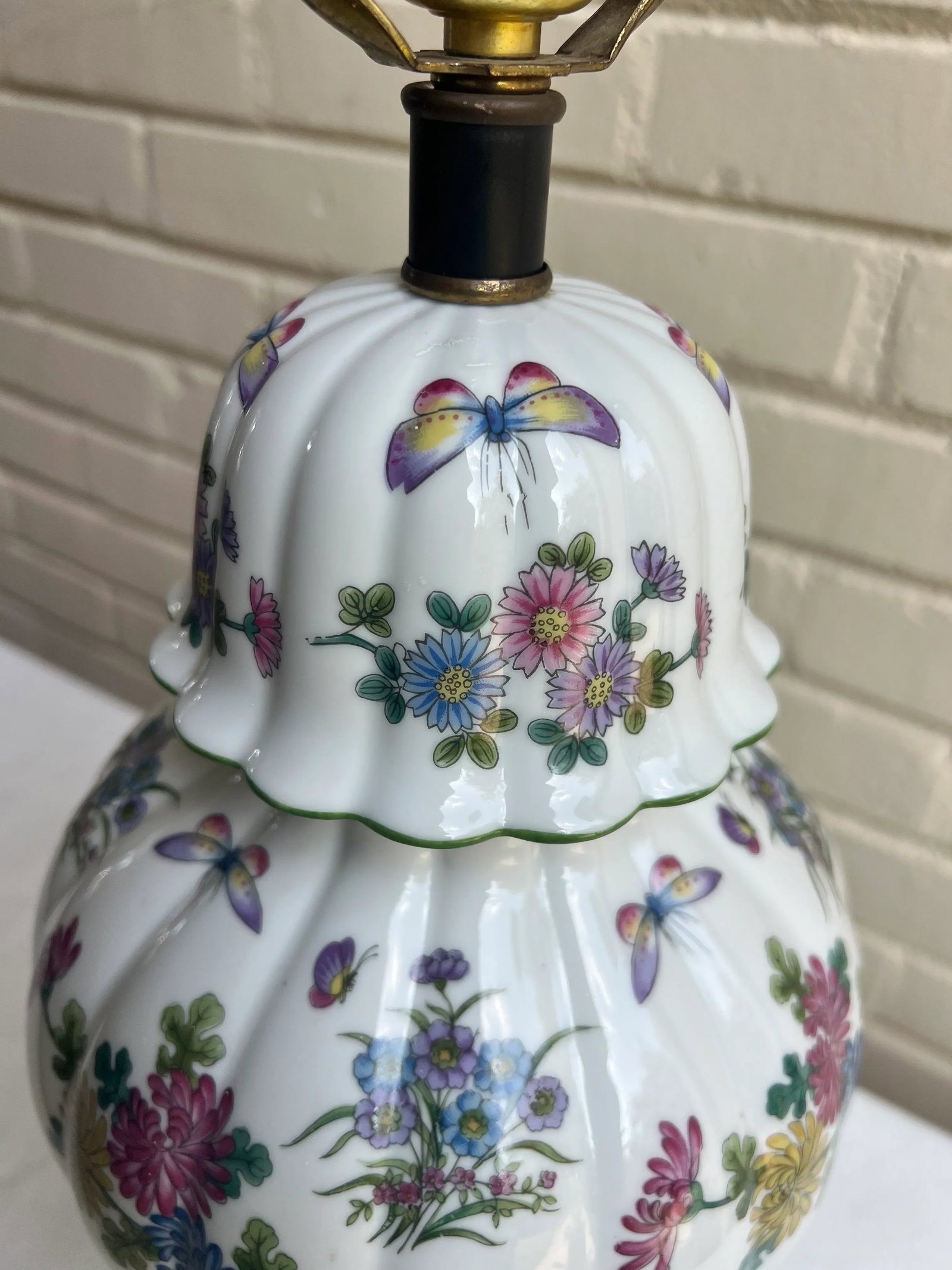 Vintage Chinoiserie Limoge Style Porcelain Famille Verte Style Ginger Jar Table Lamp - - 2