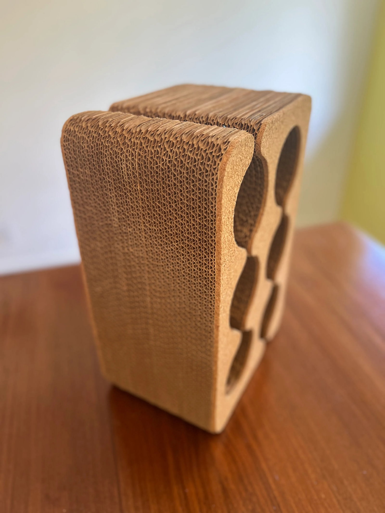 1980s Frank Gehry Easy Edges Cork and Cardboard Six Bottle Wine Holder - 2