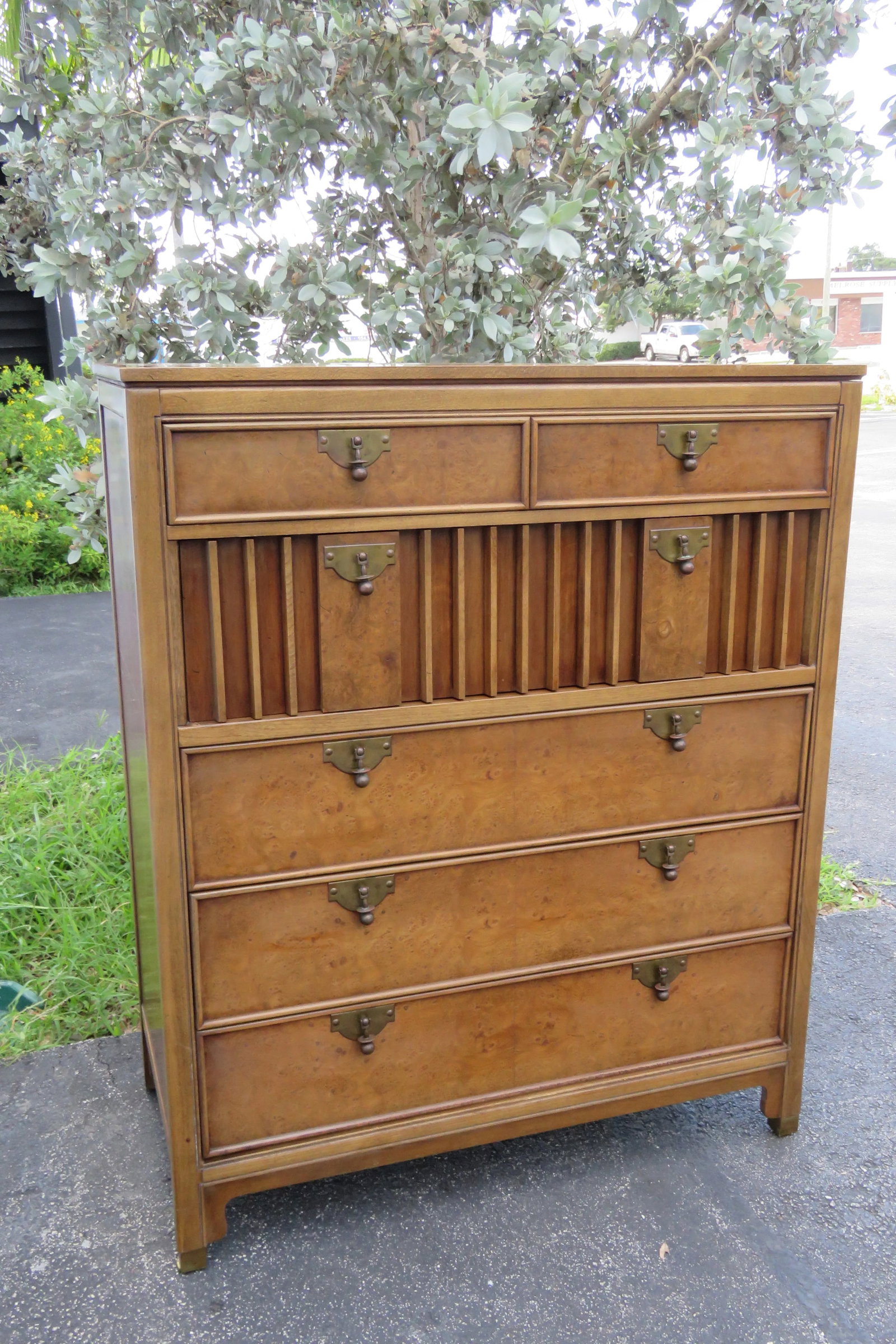 Mid Century Modern Chest of Drawers by American of Martinsville - 11