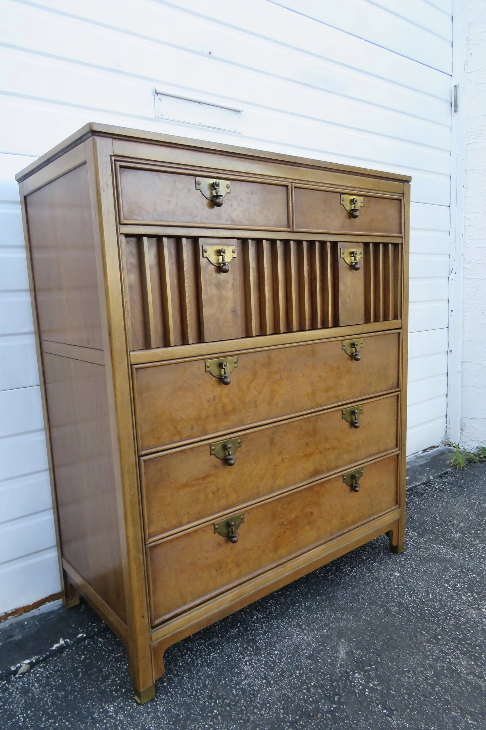 Mid Century Modern Chest of Drawers by American of Martinsville - 13