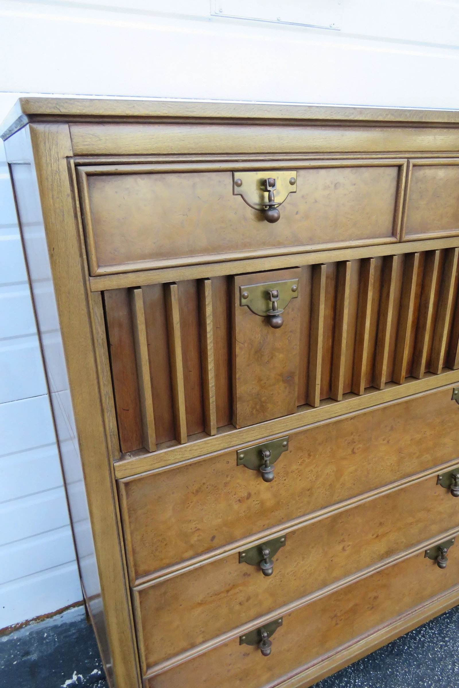 Mid Century Modern Chest of Drawers by American of Martinsville - 8