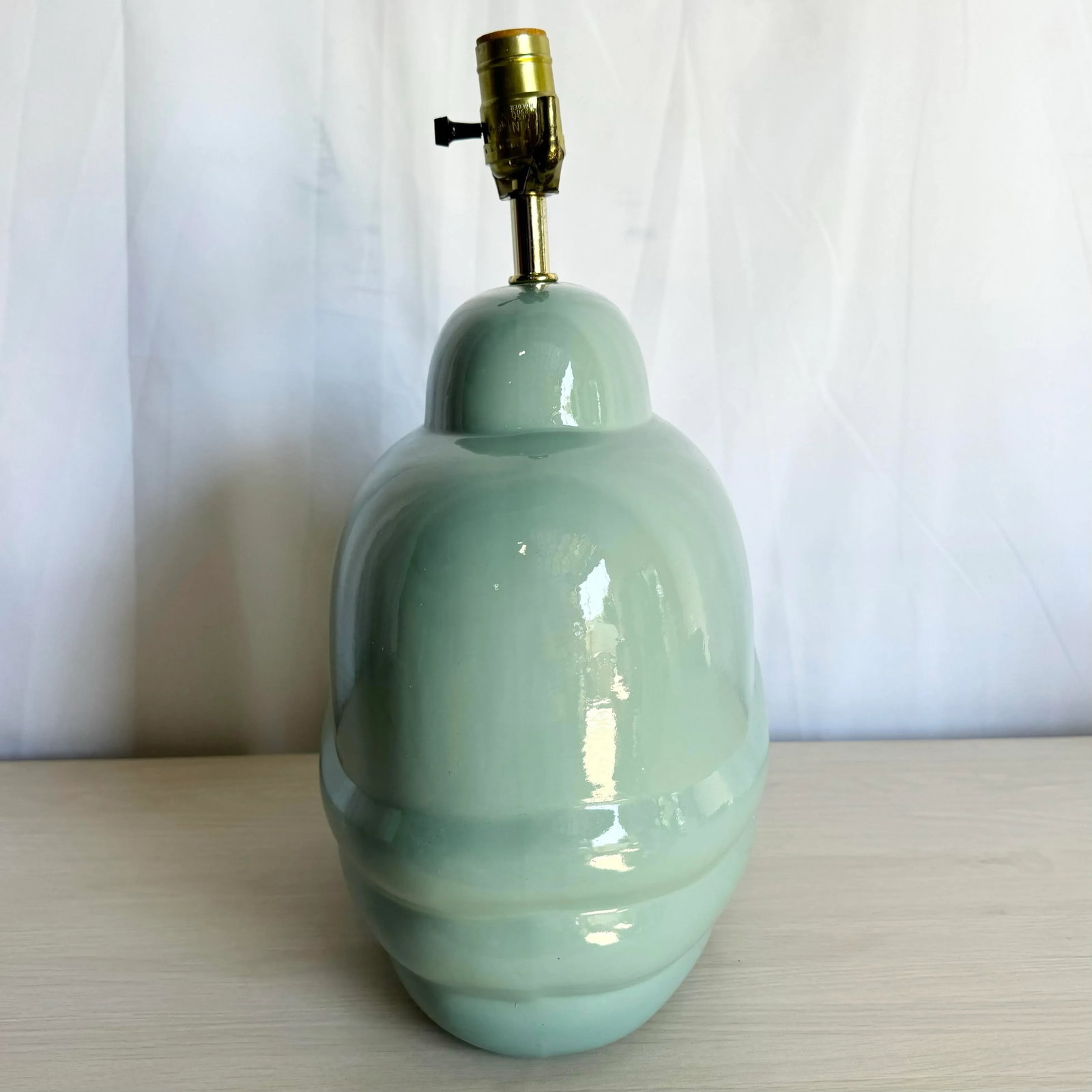 Postmodern Turquoise Scalloped Table Lamp - 8