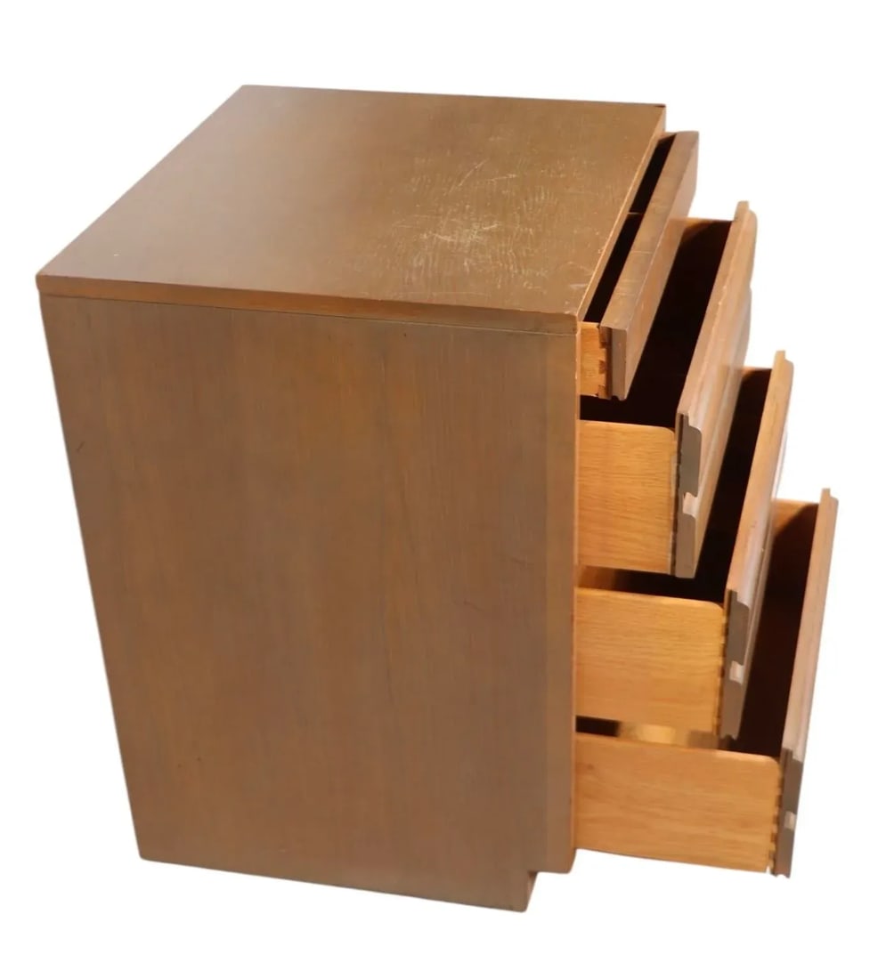 Pr. Mid Century Sligh Cross Country Bachelors Chests by Herbert Ten for the Grand Rapids Chair Co. - 8