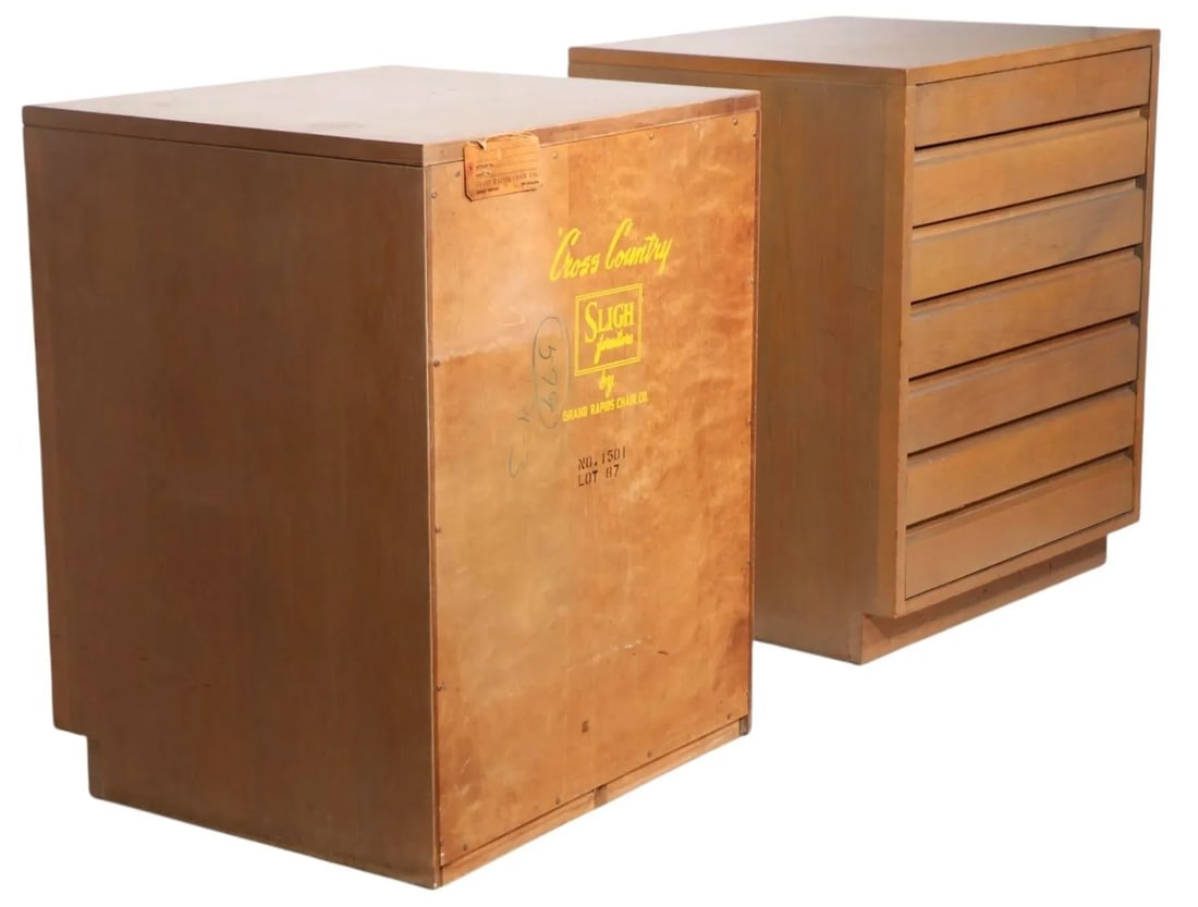 Pr. Mid Century Sligh Cross Country Bachelors Chests by Herbert Ten for the Grand Rapids Chair Co. - 9