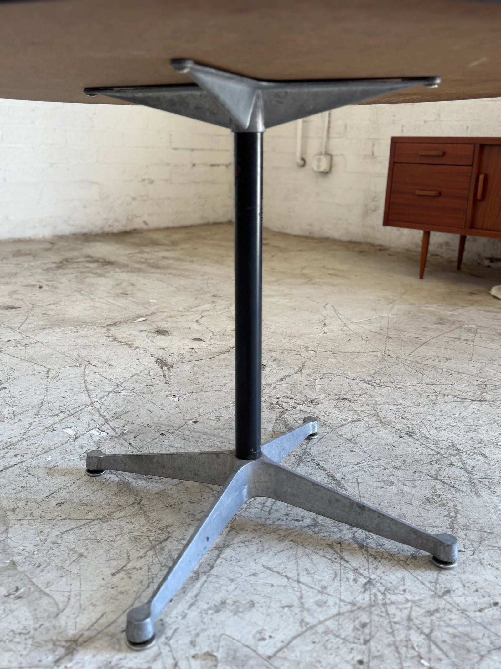 Mid Century Modern Eames Herman Miller Round Pedestal Table - 2