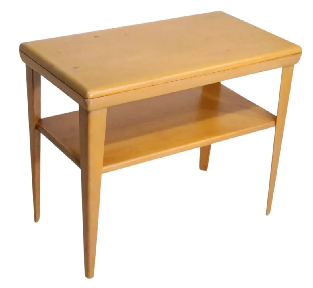Mid 20th Century Heywood Wakefield Champagne Two Tier Side Table - 2
