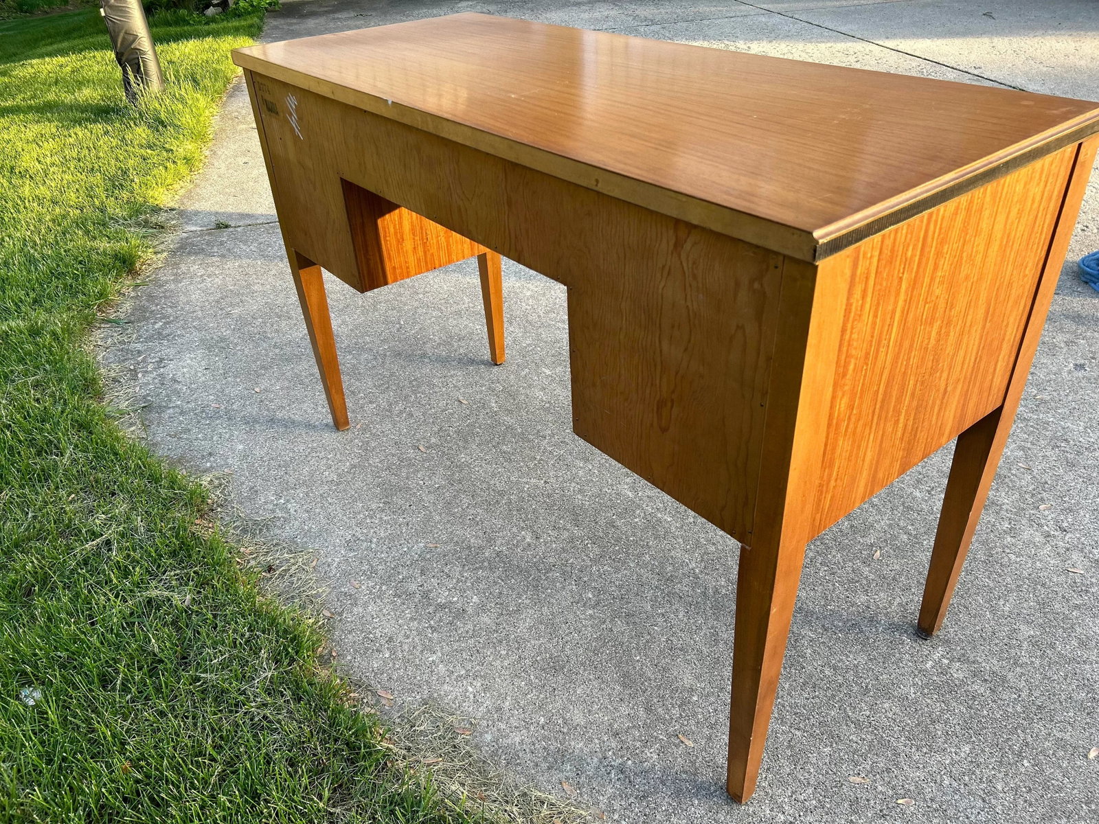 Antique Federal Style Writing Desk - Irwin Furniture Grand Rapids Vintage - 7