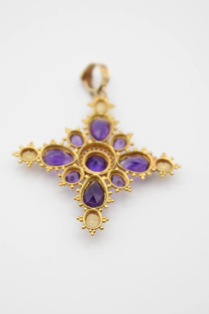 Mid 19th Century Amethyst and Pearl Cross Pendant - 5