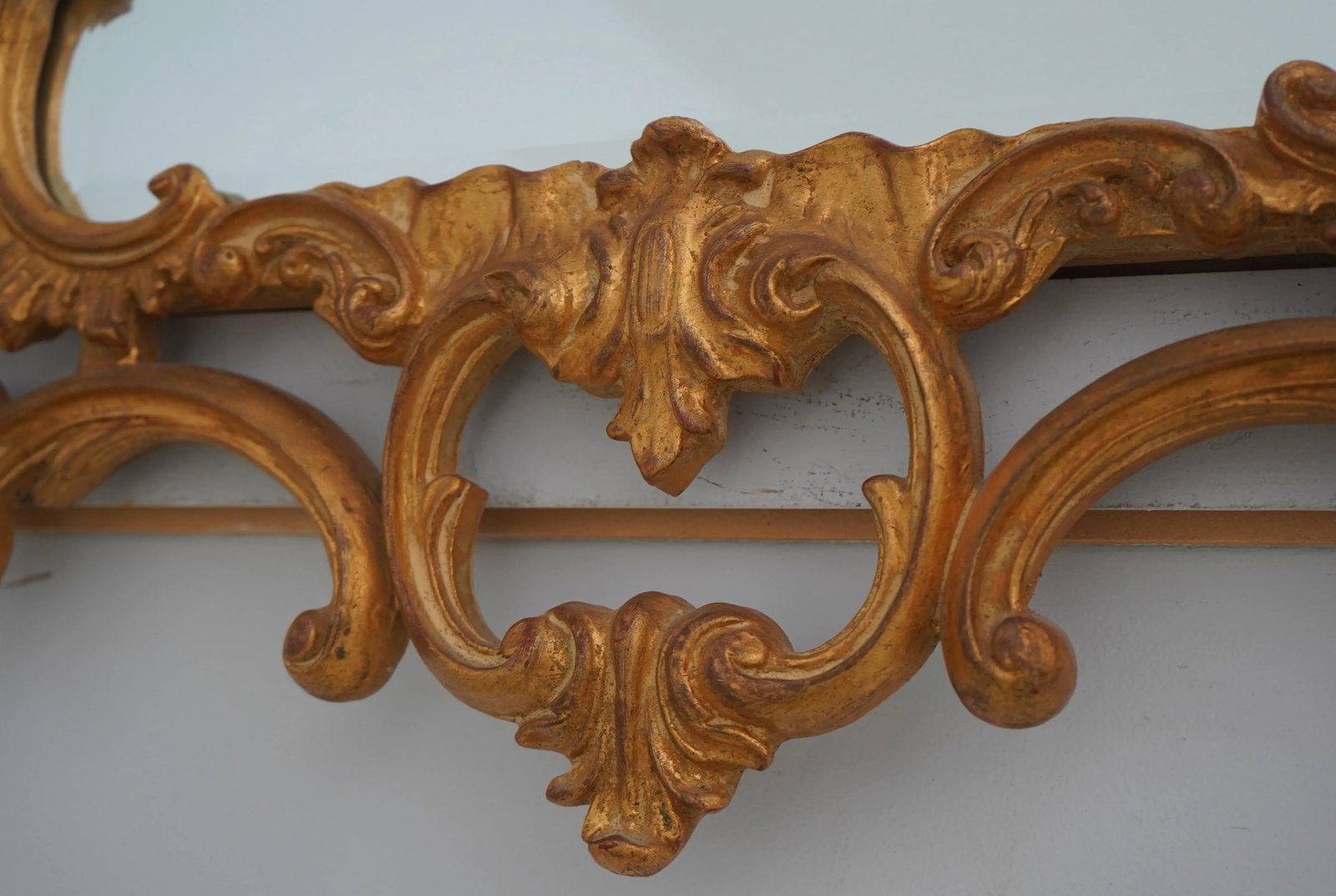 Carvers Guild Rococo Style Gilt Frame Phoenix Mirror - 6