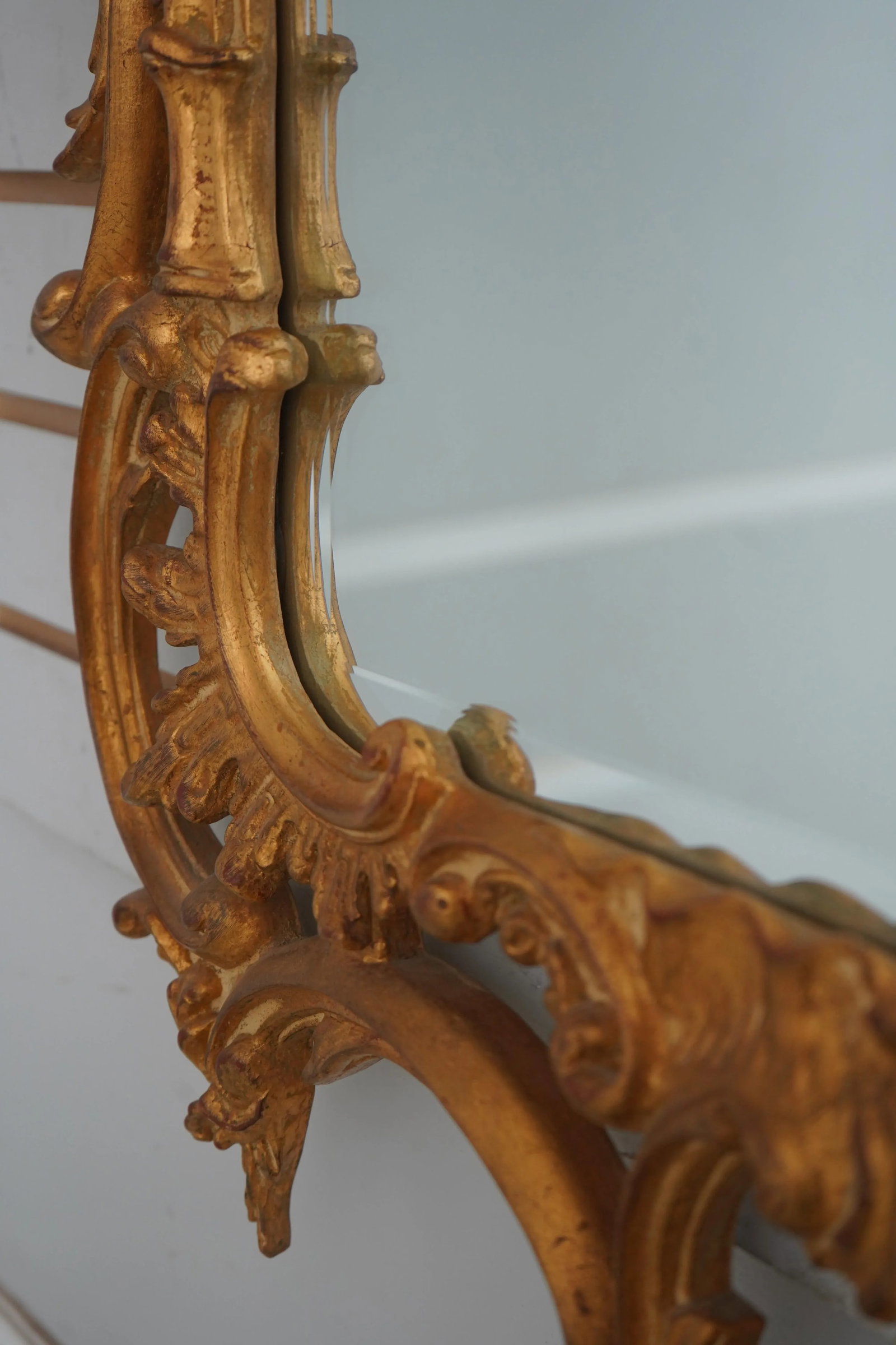 Carvers Guild Rococo Style Gilt Frame Phoenix Mirror - 9