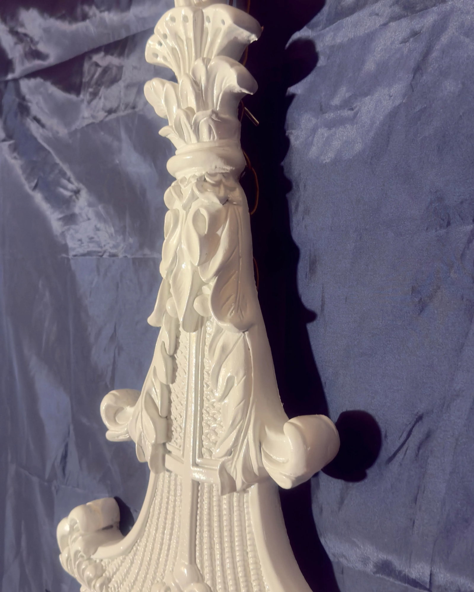 Vintage Palm Beach Regency Gloss White French Rococo Revival Wall Mirror in Gampel-Stoll Style - New - 12