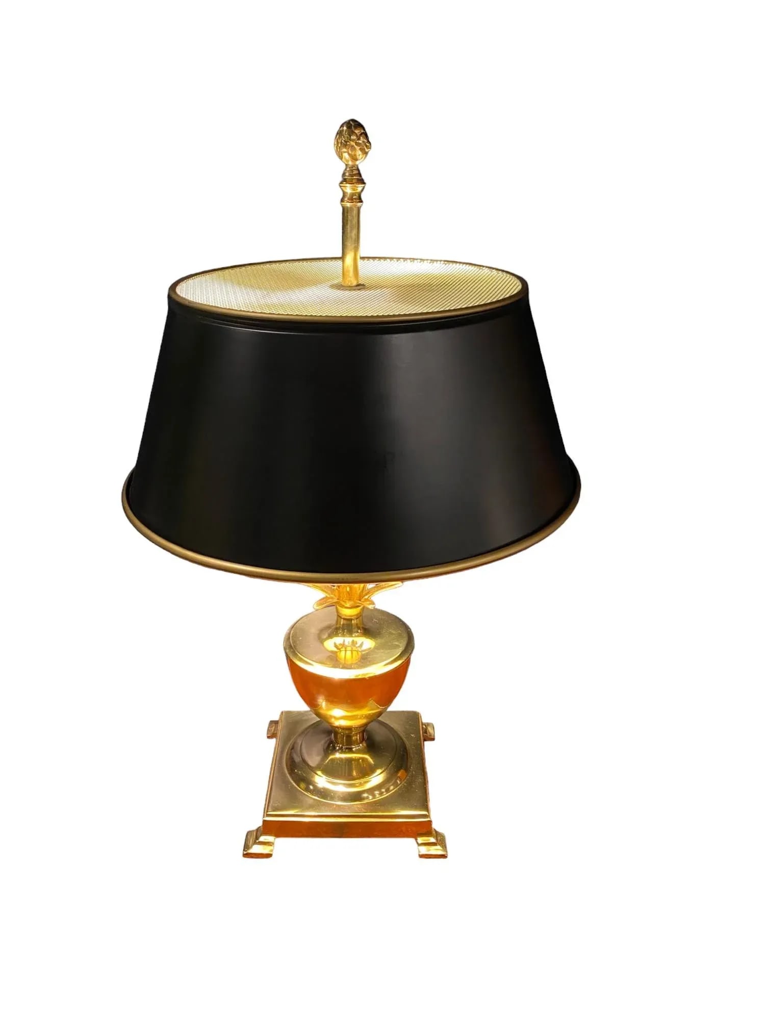 Late 20th Century Brass Pineapple Table Lamp With Tole Shade - 3