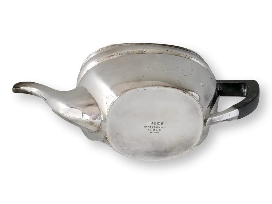 1930s Art Deco English Silverplate Cream & Sugar Set - 7