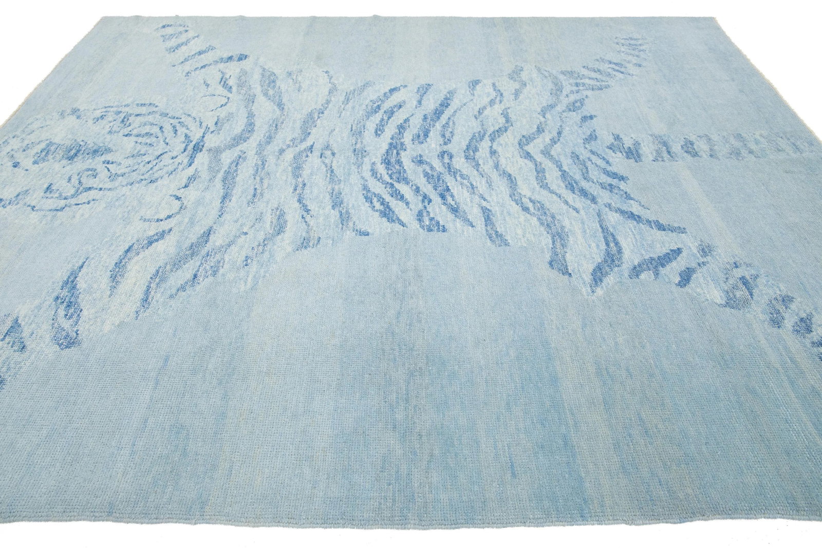 Handmade in Light Gray Modern Wool Rug With a Tiger Design - 7