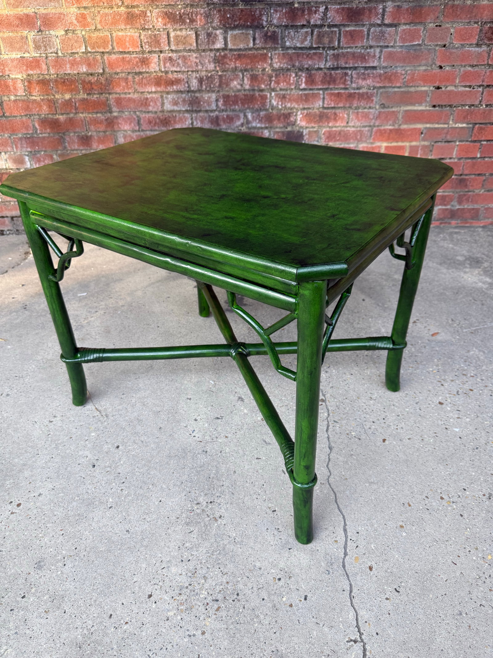 Vintage Mid Century Rattan Side Table With Deep Verdant Lacquer Finish - Newly Painted - 4