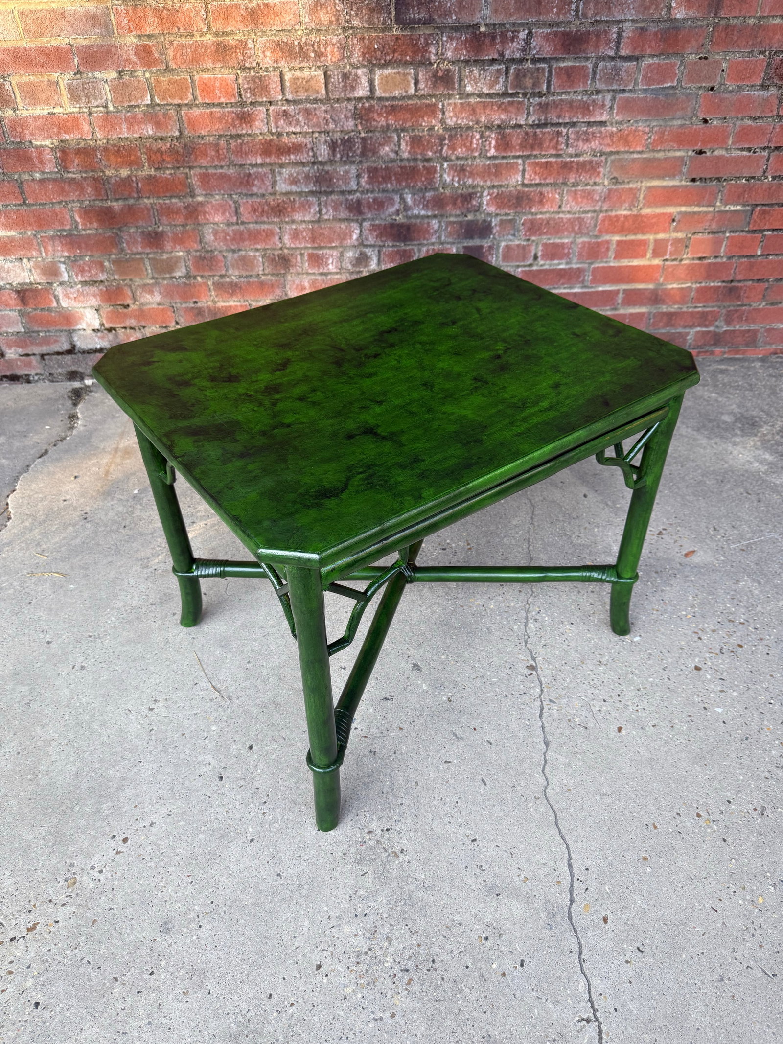 Vintage Mid Century Rattan Side Table With Deep Verdant Lacquer Finish - Newly Painted - 6