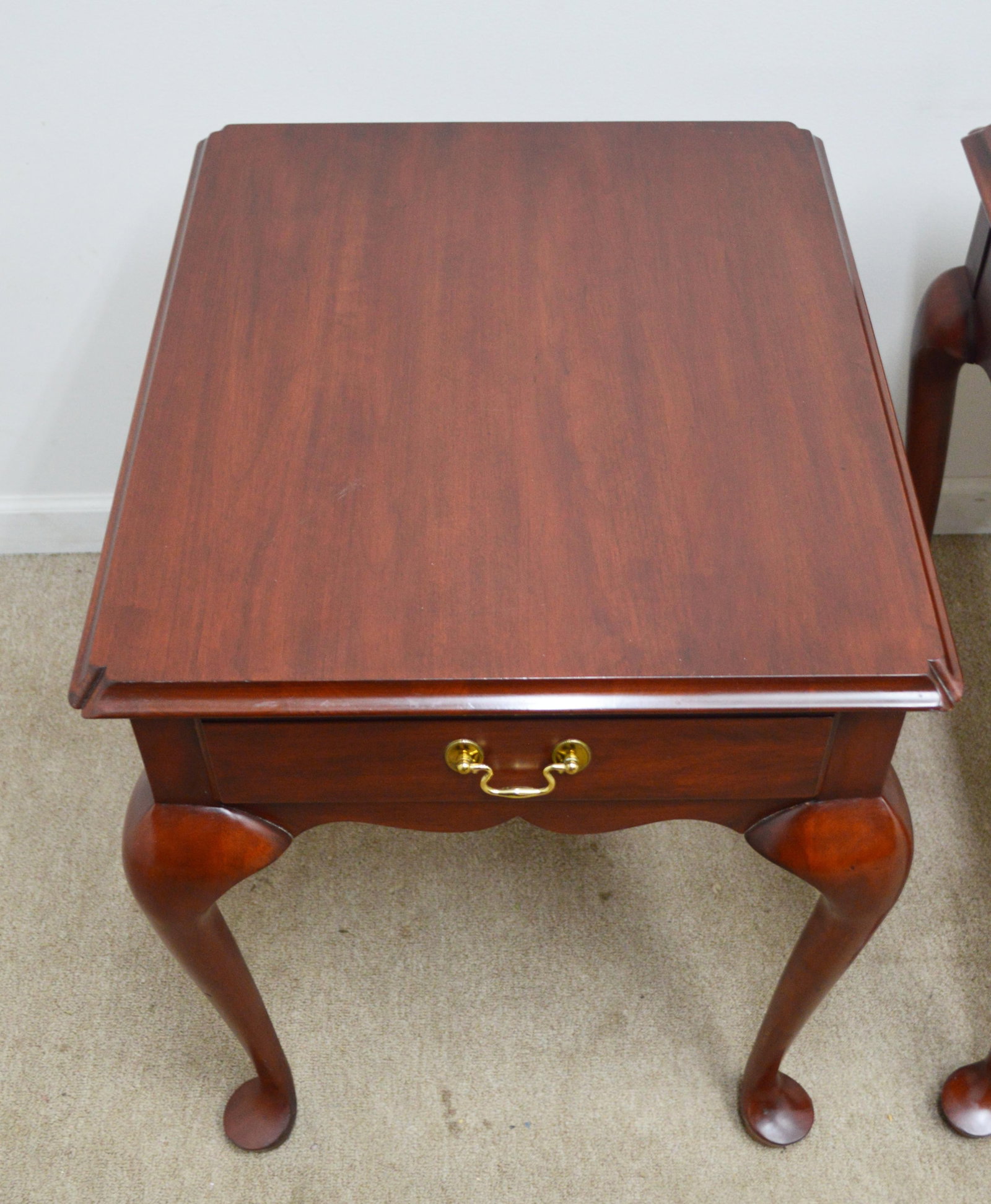 Henkel Harris Mahogany Side Tables a Pair - 4