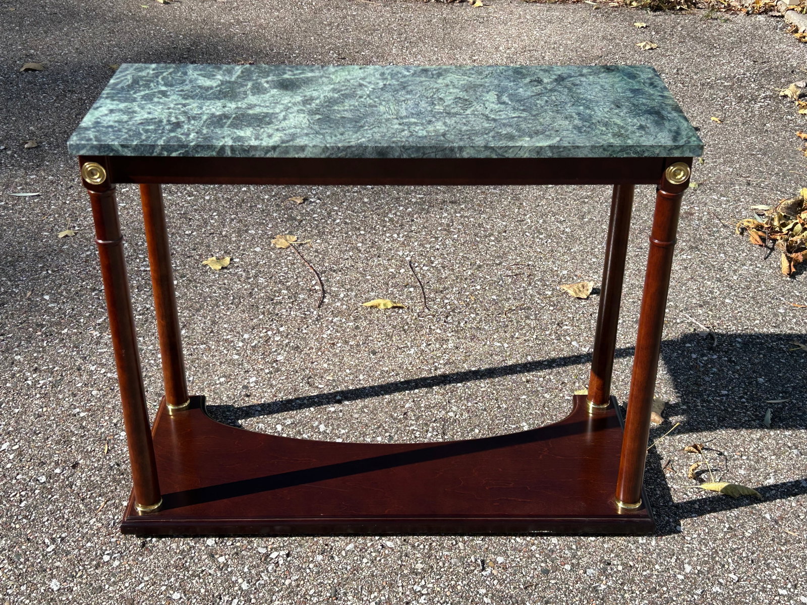 Vintage Regency-Style Console Table With Green Marble Top Attributed to Bombay Company - 11