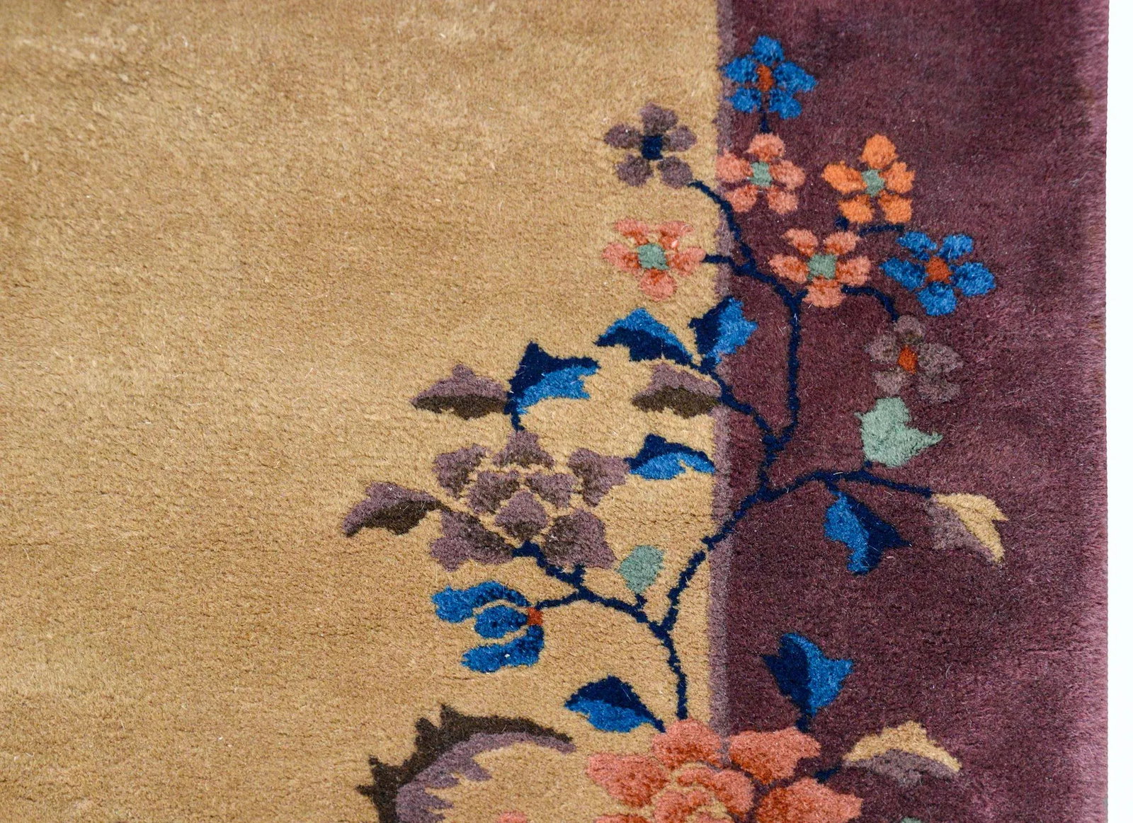 Early 20th Century Chinese Art Deco Rug - 4