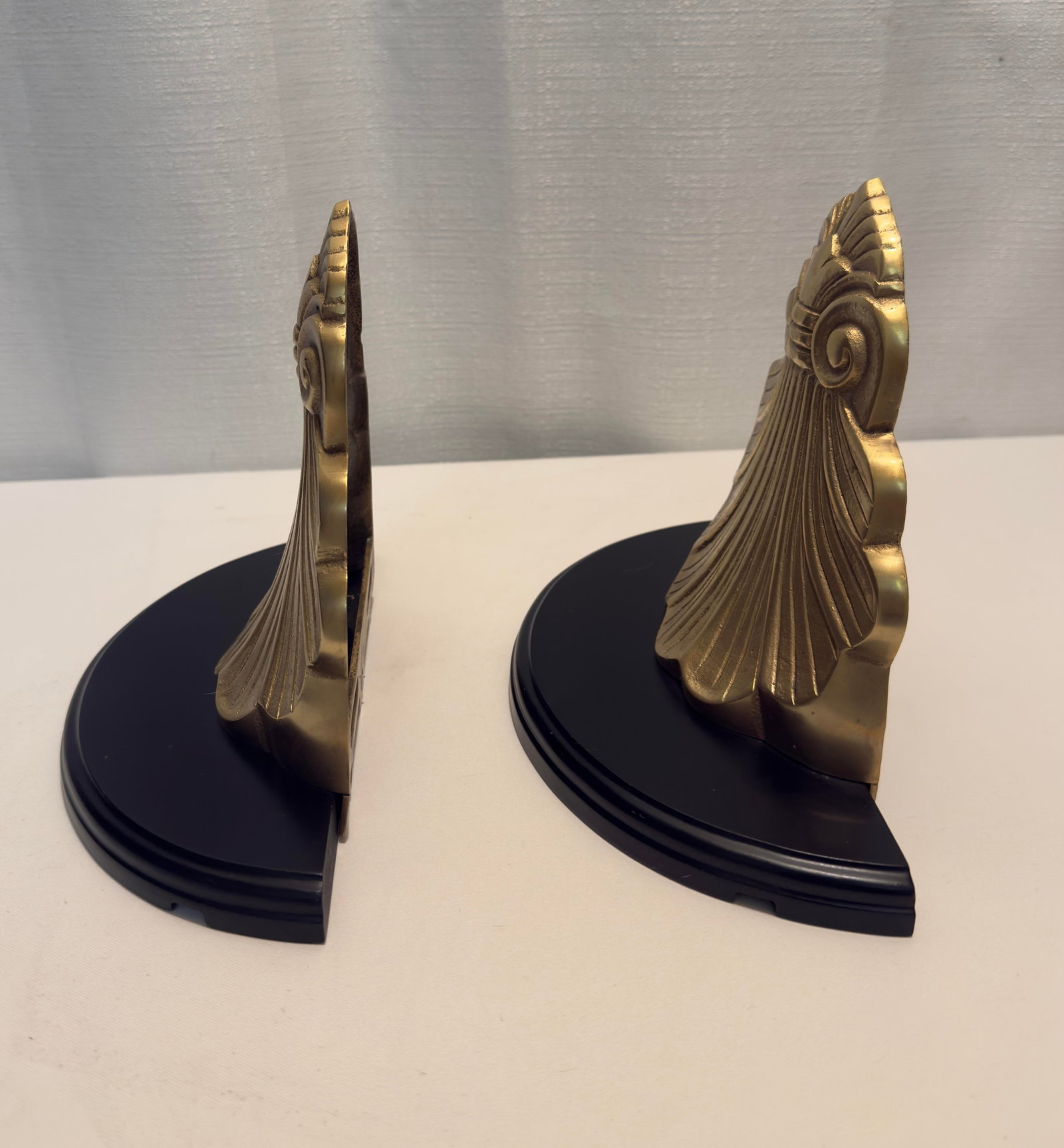 1970s Hollywood Regency Brass and Black Lacquer Shell Sconces - A Pair - 7