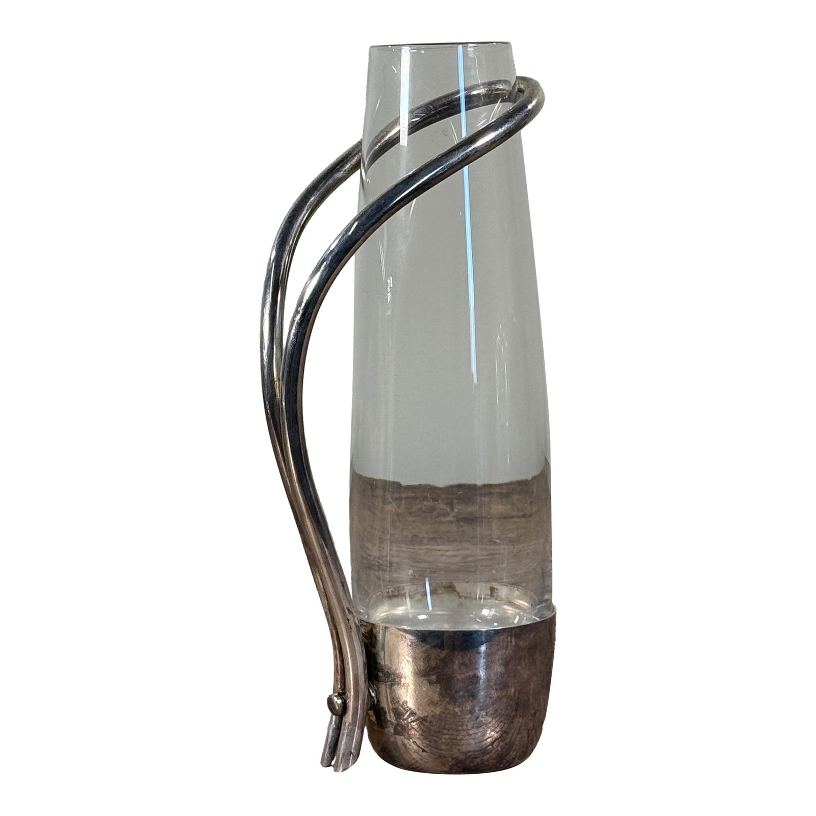 Italian Modernist Silverplate Wine Carafe / Martini Cocktail Pitcher by Padova: Italian modernist silverplate wine carafe by G.B. Sport Padova, featuring a clear cylindrical glass body set into a weighted silverplated base with an integrated sculptural loop handle. The design is