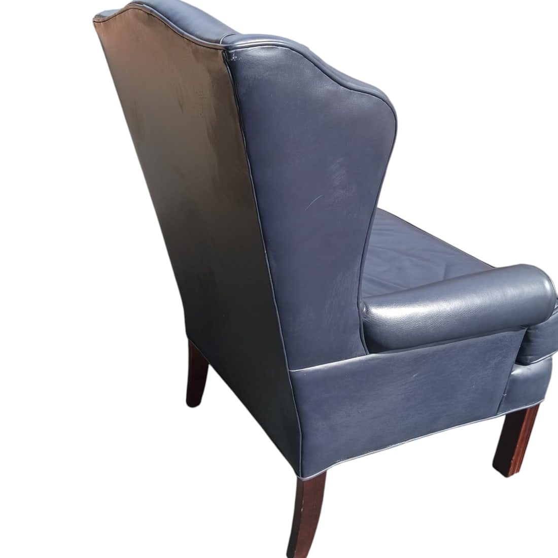 Elevate Your Living Space With This Exquisite Ethan Allen Genuine Leather Wingback Armchair - 5