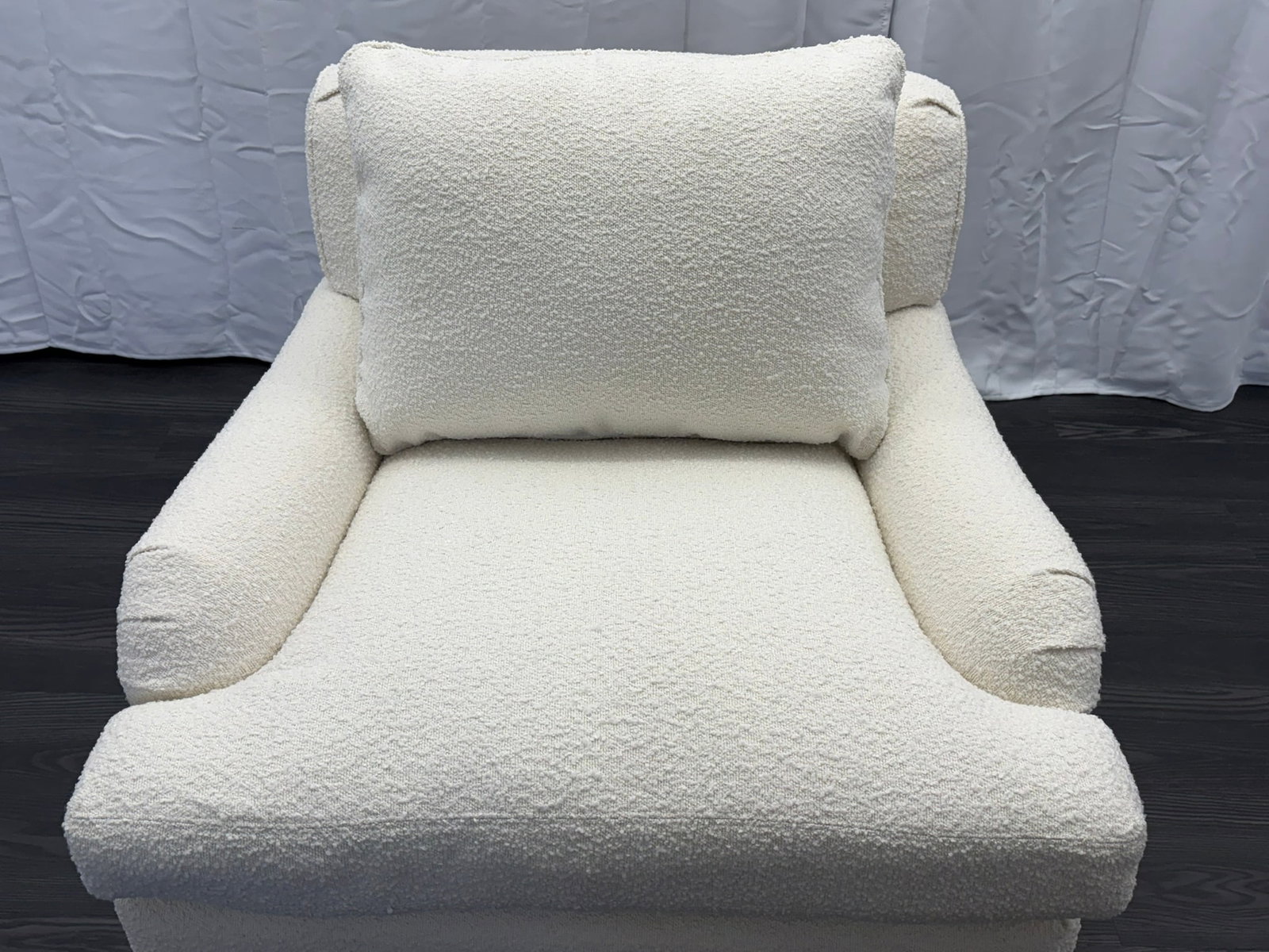 Rh English Classic Roll Arm Chair - 18