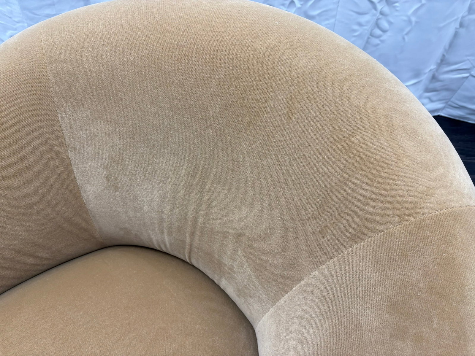 Rh Reyna Swivel Chair - 18