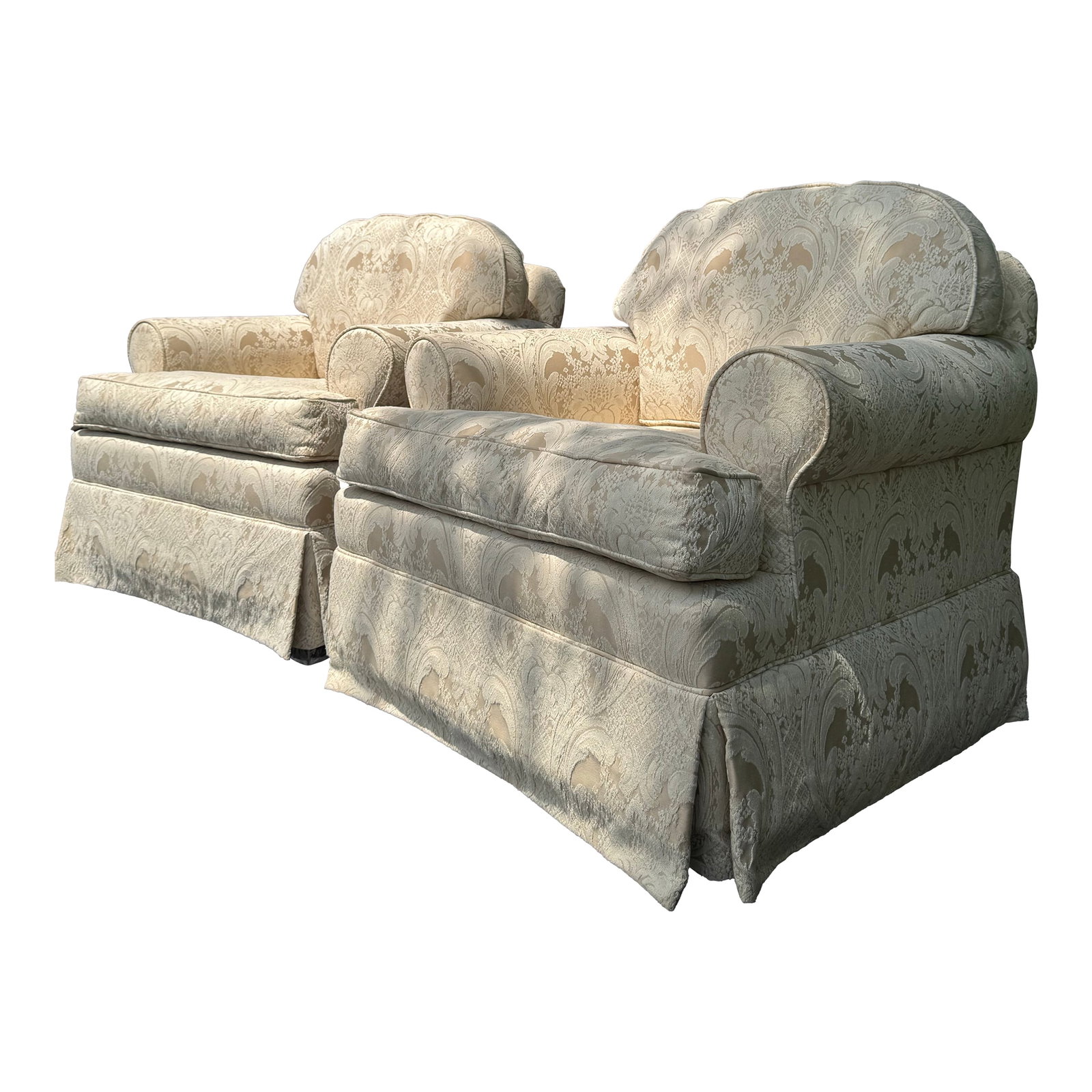 Pair of Vintage Ethan Allen White Damask Upholstered Accent Chairs: A beautiful pair of vintage Ethan Allen accent chairs featuring elegant white damask upholstery and timeless traditional styling. These chairs offer classic sophistication with their graceful
