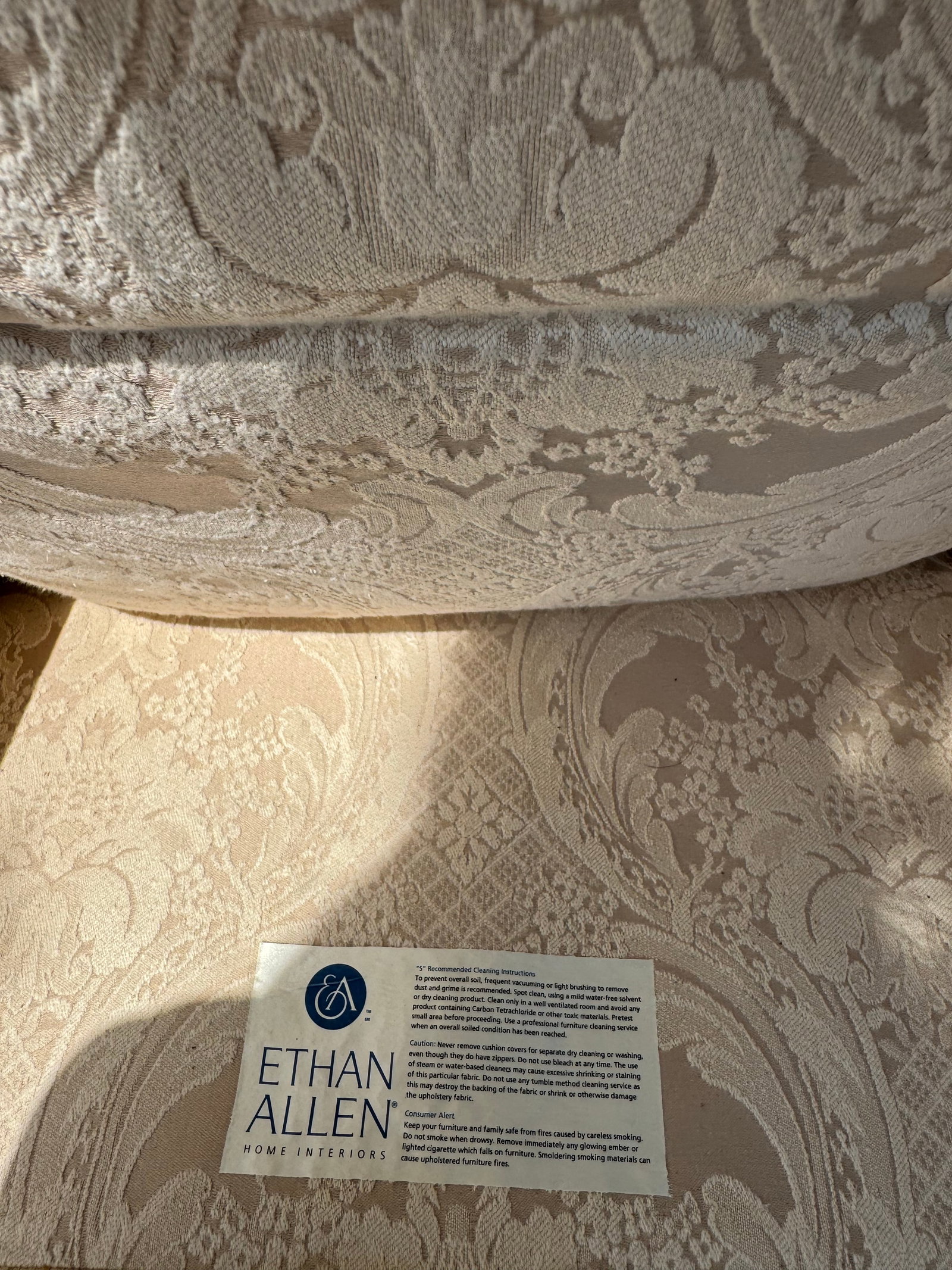 Pair of Vintage Ethan Allen White Damask Upholstered Accent Chairs - 8