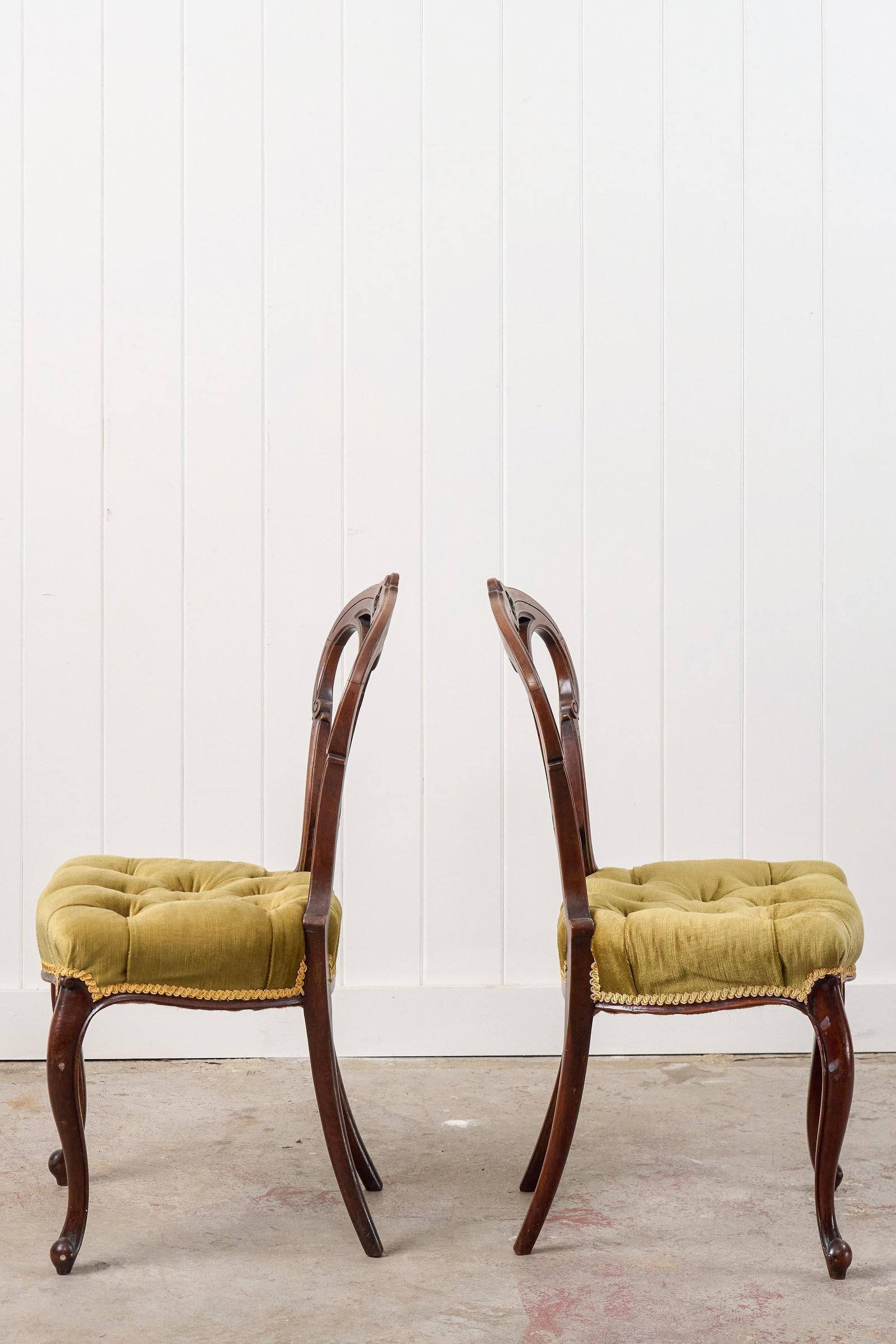 Pair of Antique Carved Chairs With Velvet Tufted Upholstered Seats - 3