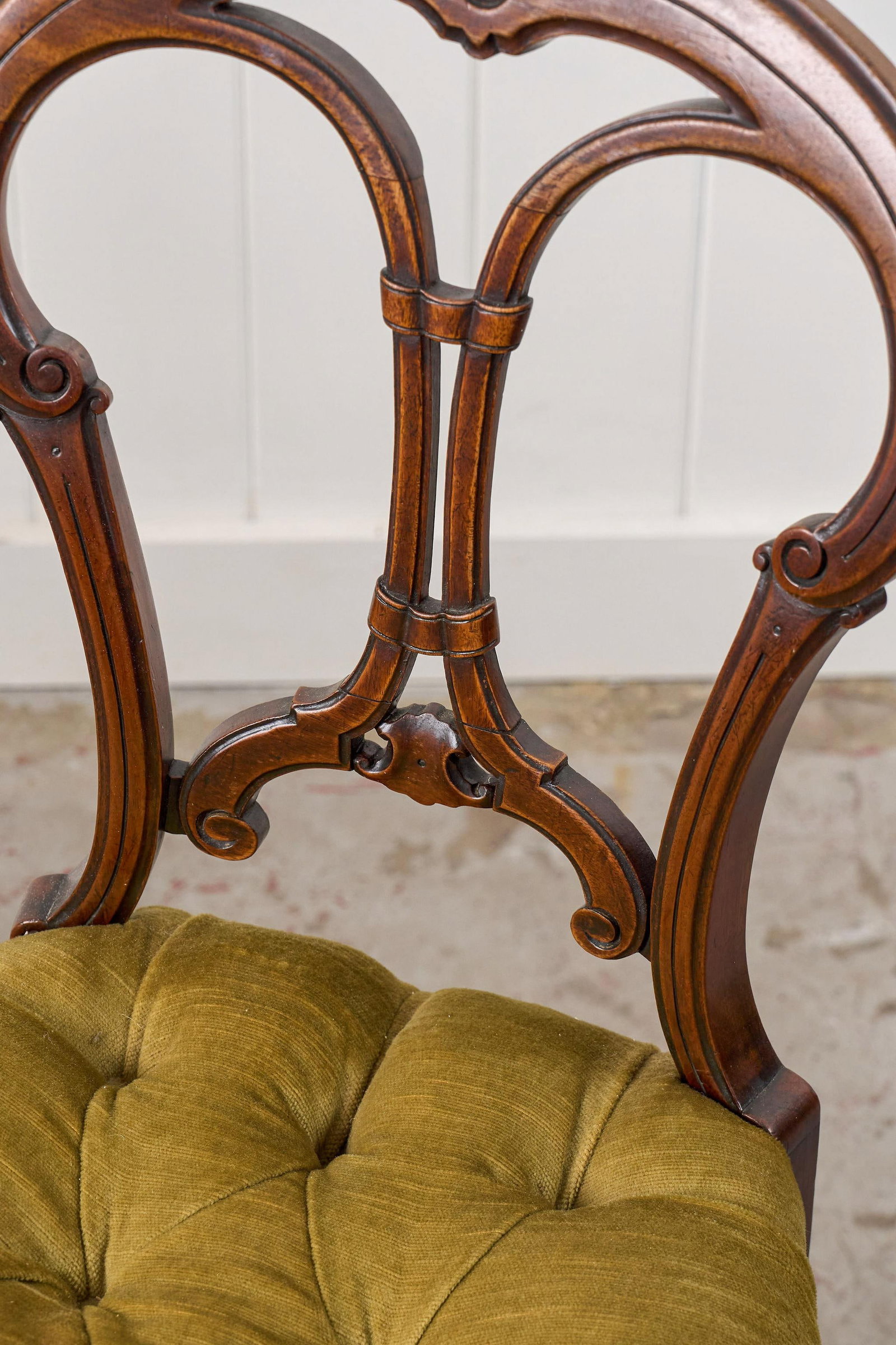 Pair of Antique Carved Chairs With Velvet Tufted Upholstered Seats - 7
