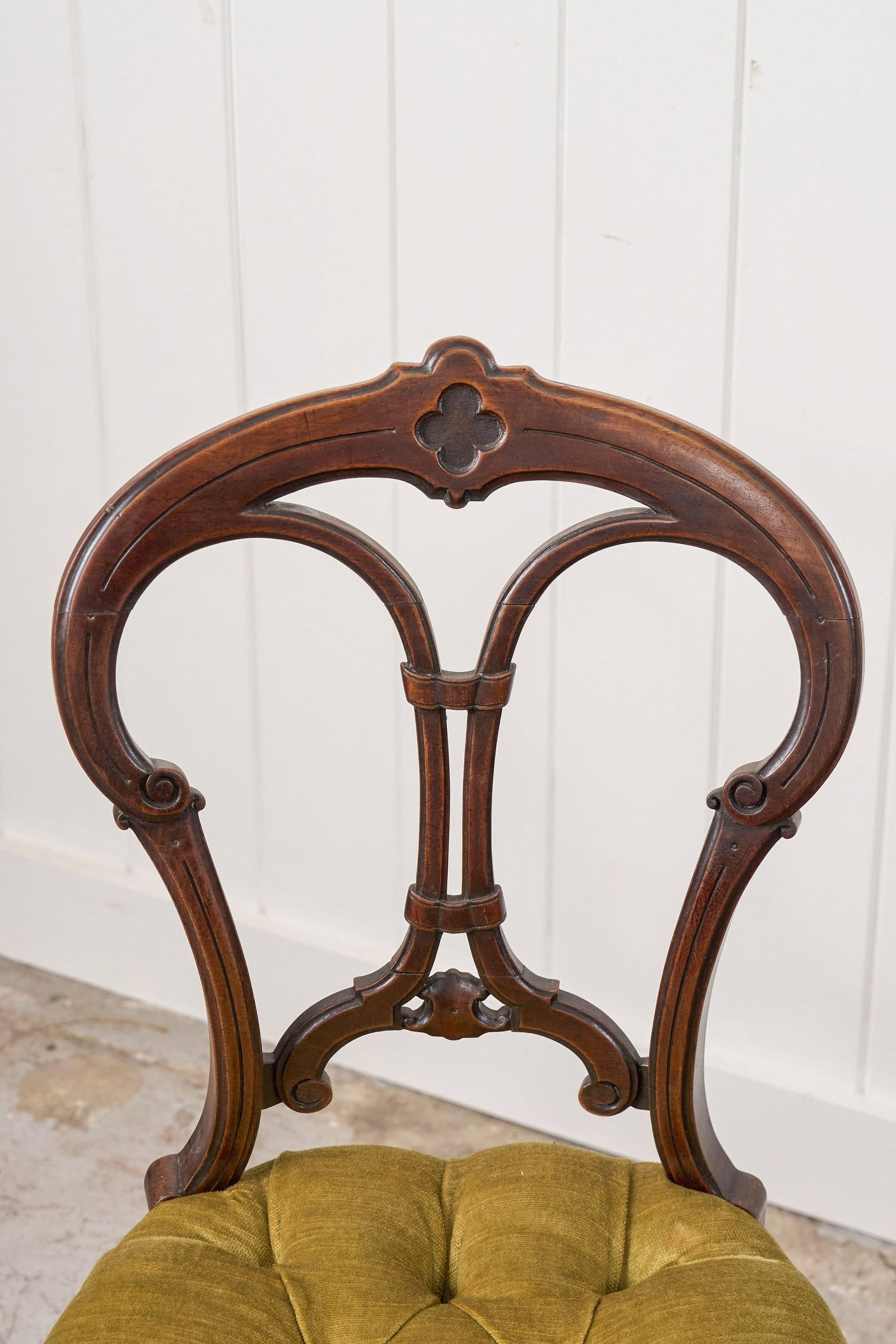 Pair of Antique Carved Chairs With Velvet Tufted Upholstered Seats - 8