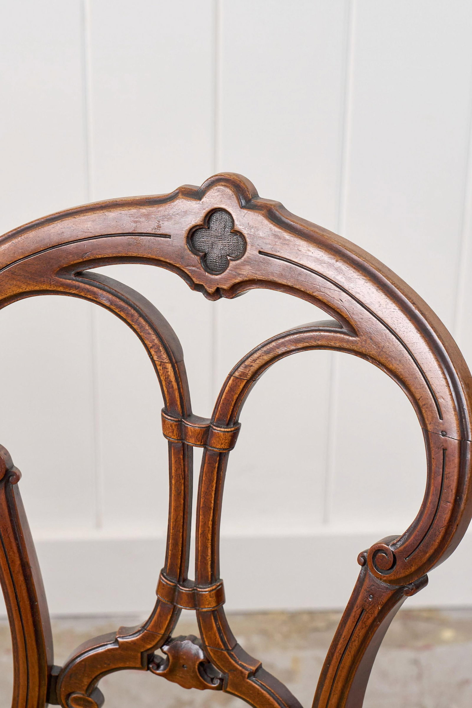 Pair of Antique Carved Chairs With Velvet Tufted Upholstered Seats - 9