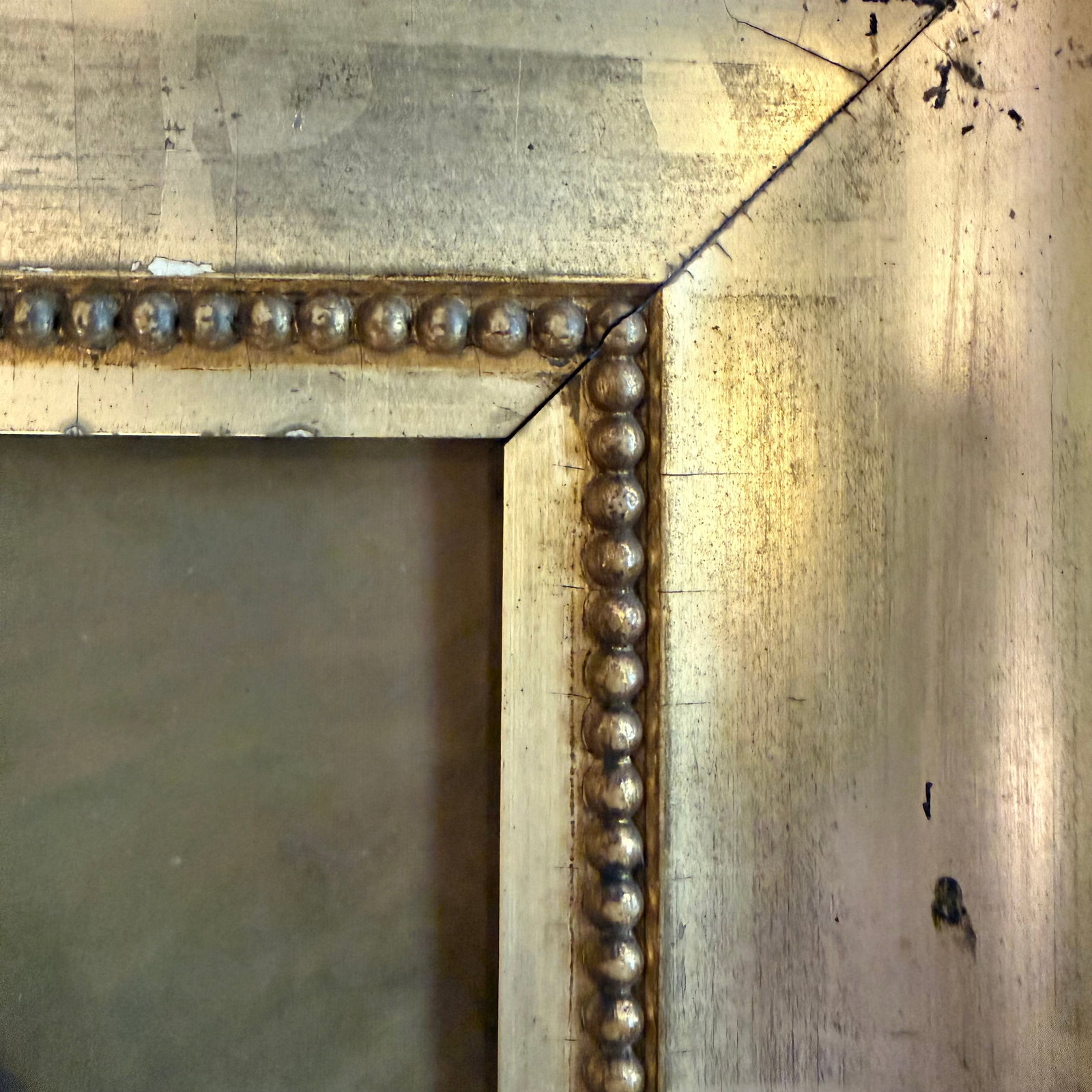 Early 20th Century Gilt Framed Portrait Painting of a Young Girl - 8