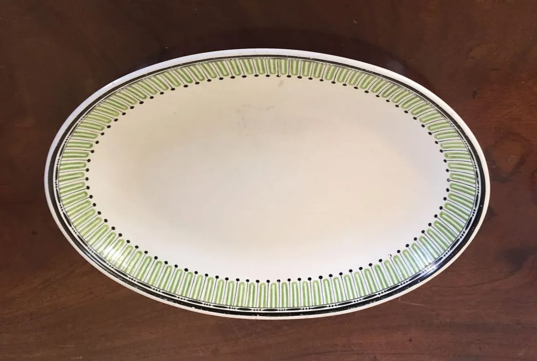 1790 English Wedgwood Creamware Oval Dish, Etruscan Pattern - 7