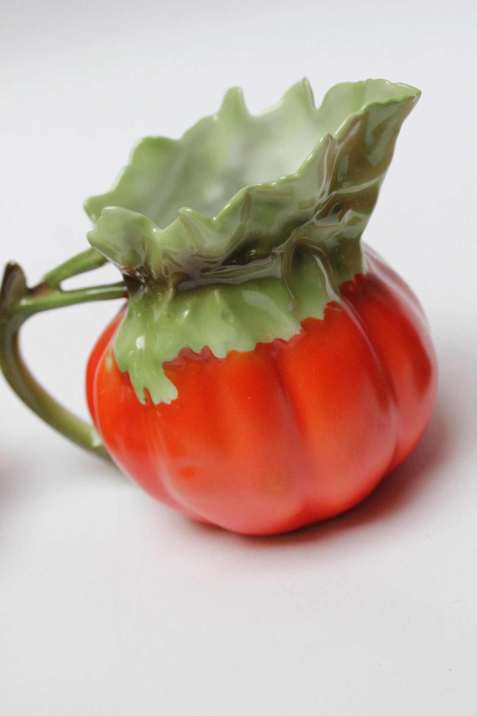 Six-Piece Royal Bayreuth Bavarian Porcelain Figural "Tomato" Tea Set - 7